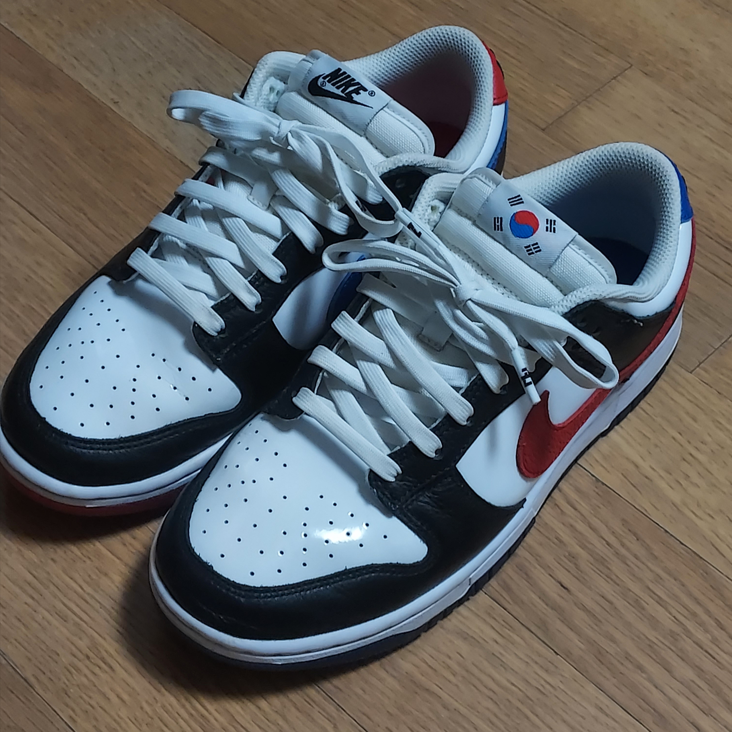 Nike Dunk Low SE Seoul 착용 스타일
