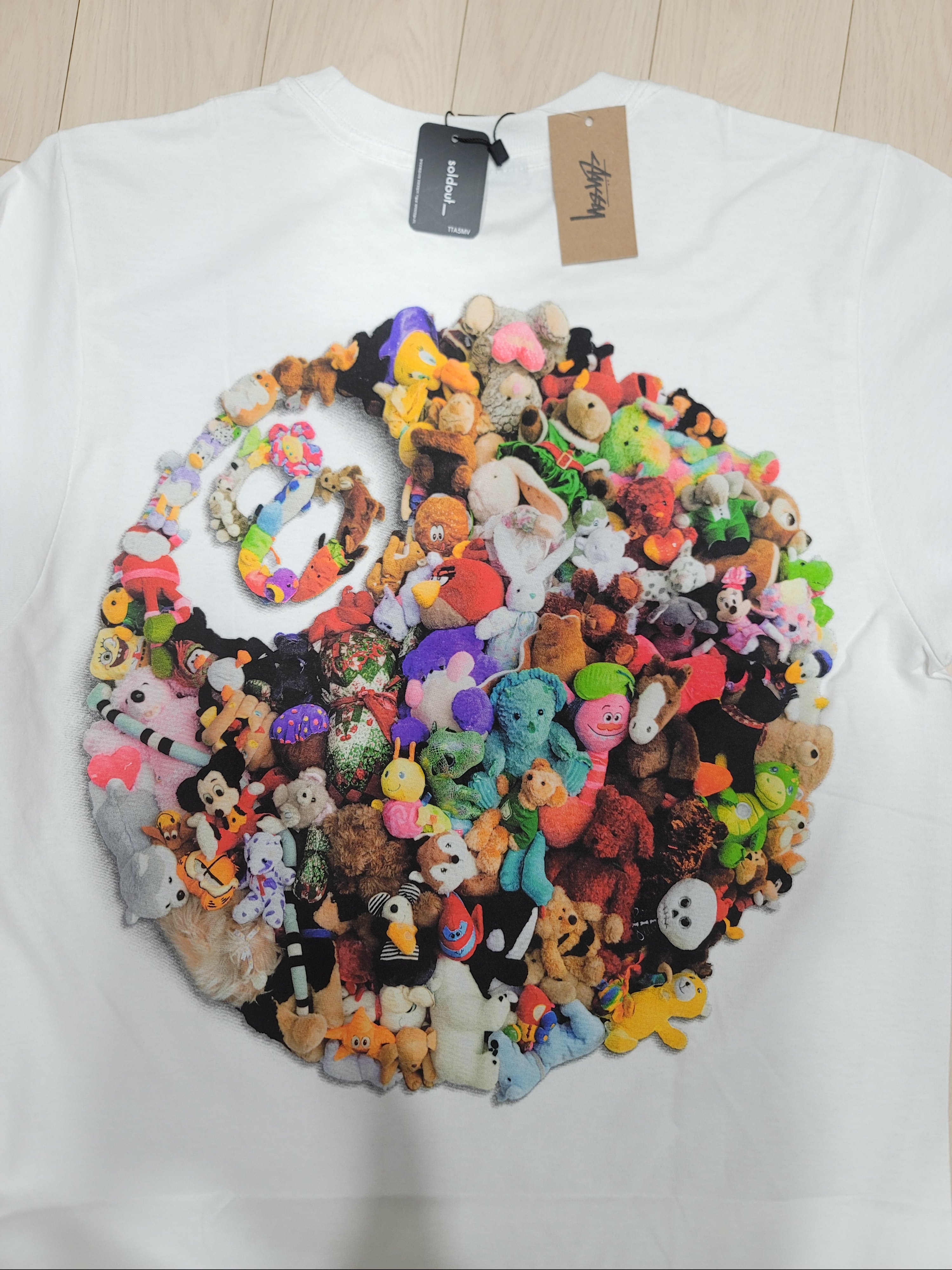 Stussy Plush T-Shirt White 착용 스타일
