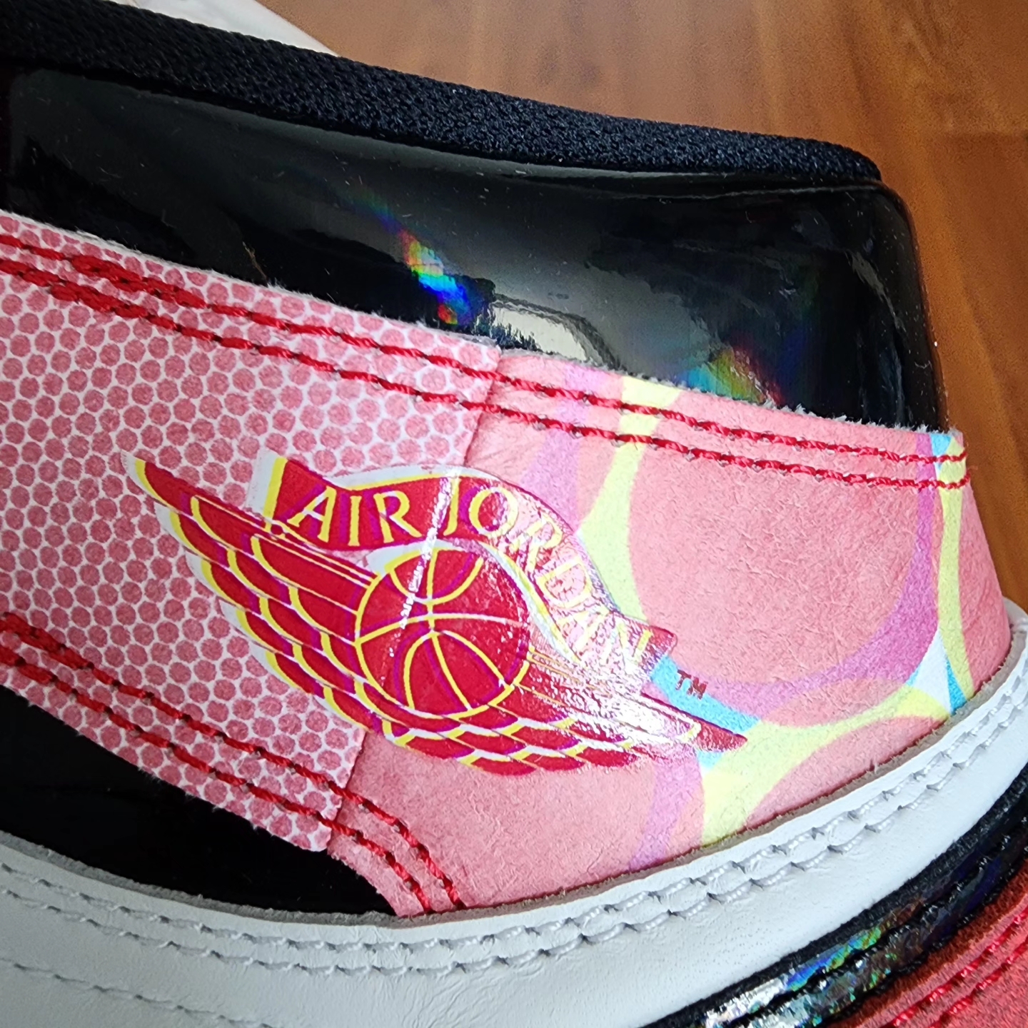 Jordan 1 Retro High Spider-Man Next Chapter 착용 스타일 - 5