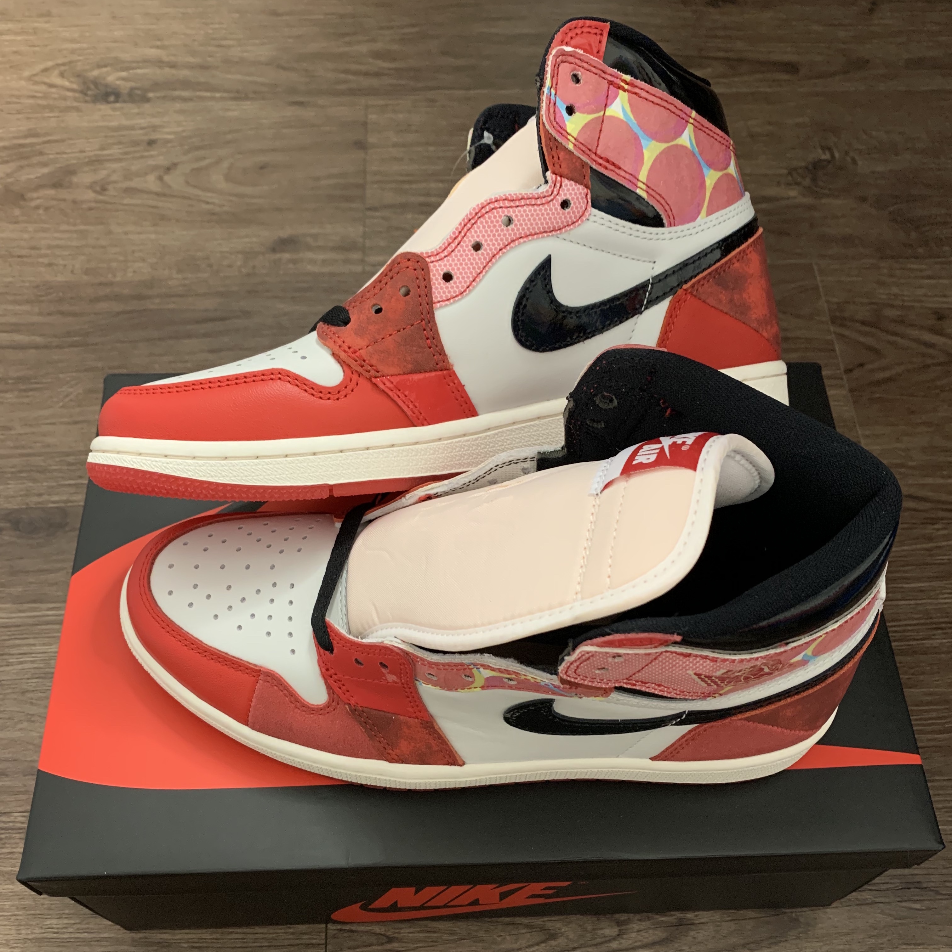 Jordan 1 Retro High Spider-Man Next Chapter 착용 스타일