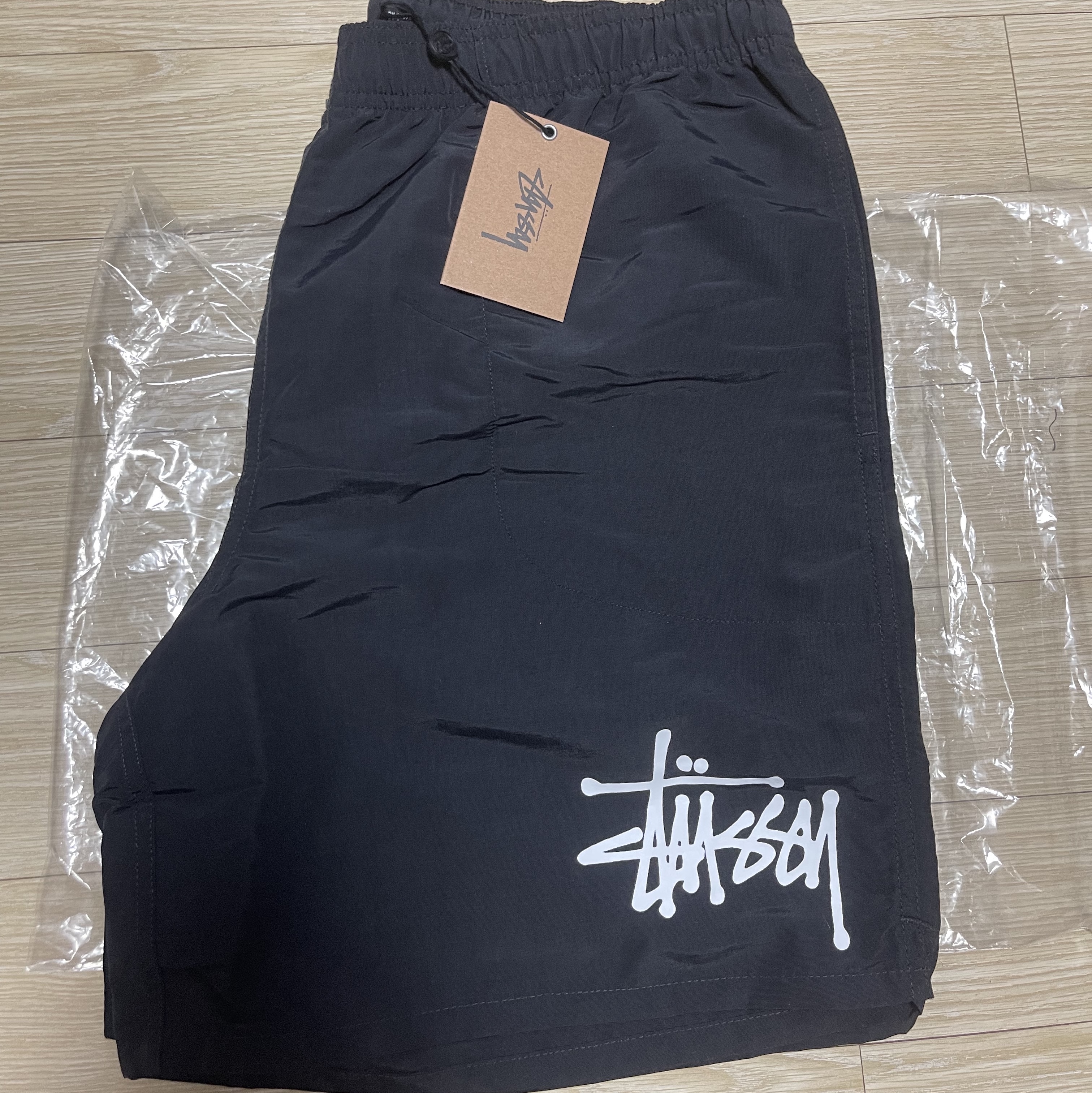 Stussy Big Basic Water Shorts Black 착용 스타일