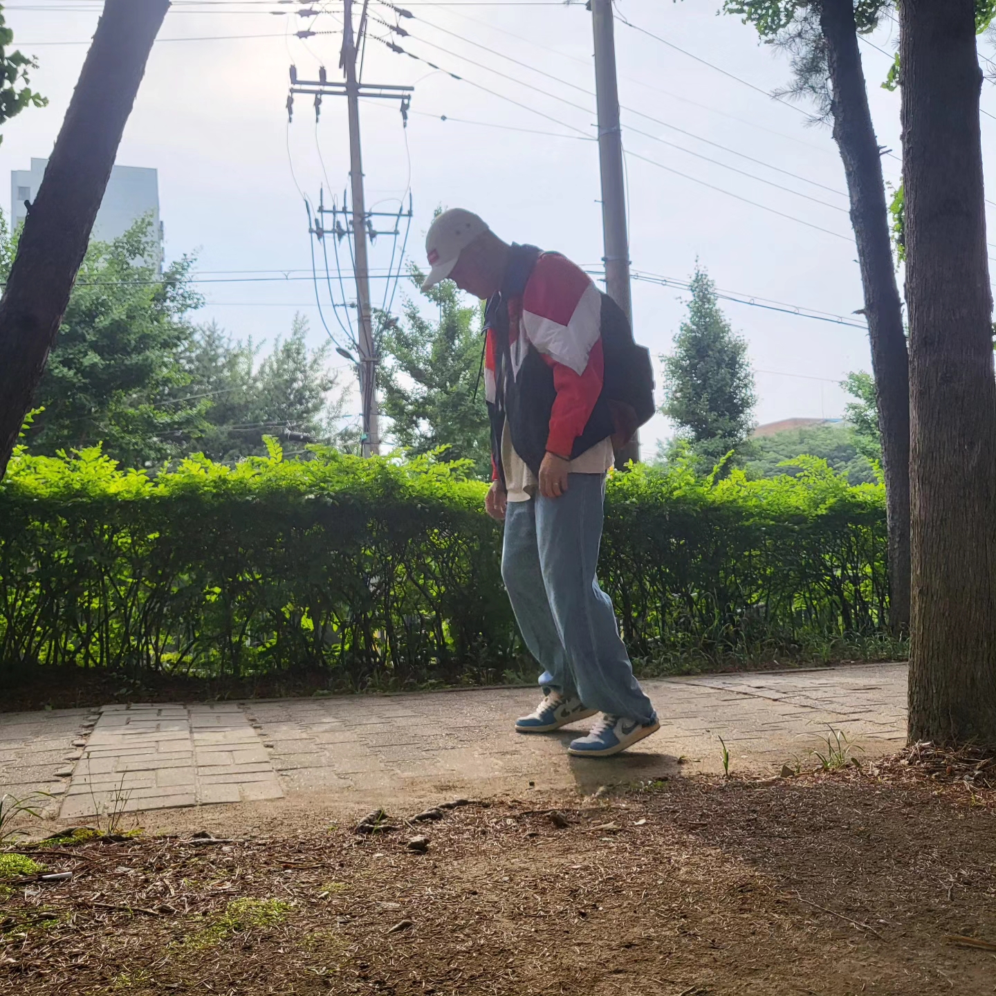슈프림 밀리터리 캠프캡 스톤 - 22SS, 나이키 NSW 윈드러너 후드 자켓 스모크 그레이 - 아시아 착용 스타일 - 2