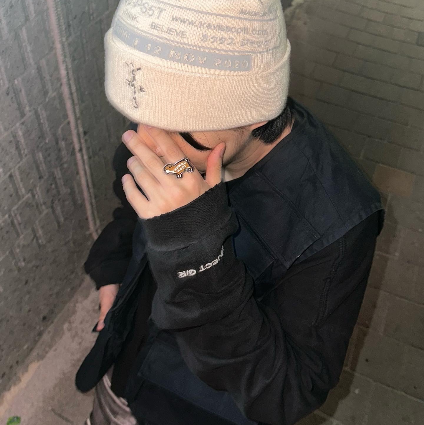 Project G/R Painted Denim Cargo Dirty White, Balenciaga Triple S Black 착용 스타일 - 3