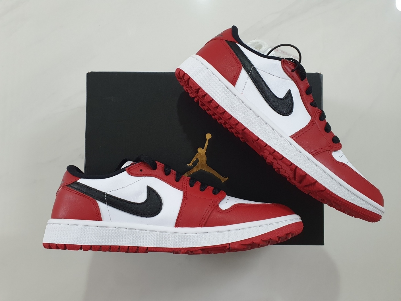 Jordan 1 Low Golf Chicago 착용 스타일