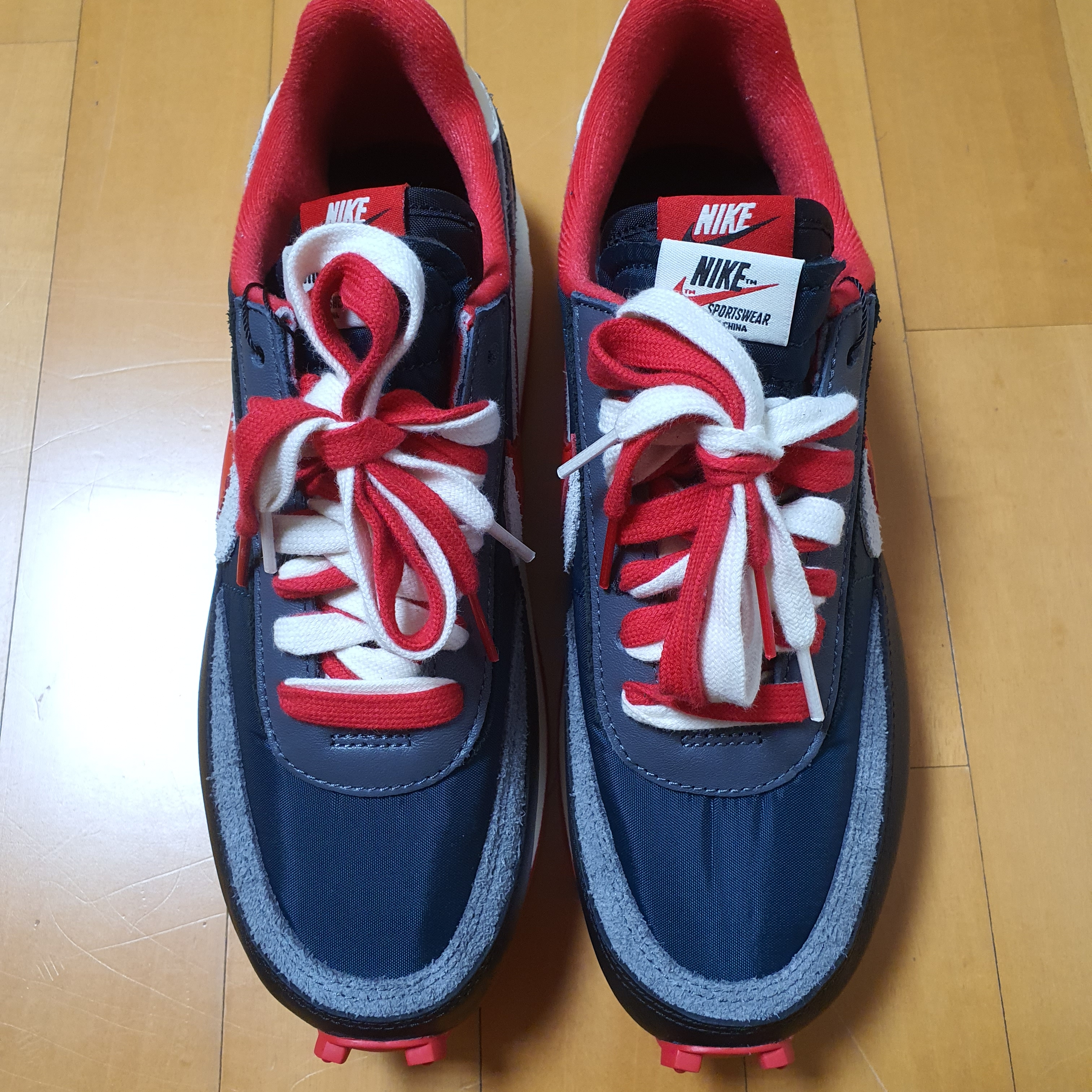 Nike x Sacai x Undercover LDWaffle Midnight Spruce University Red 착용 스타일
