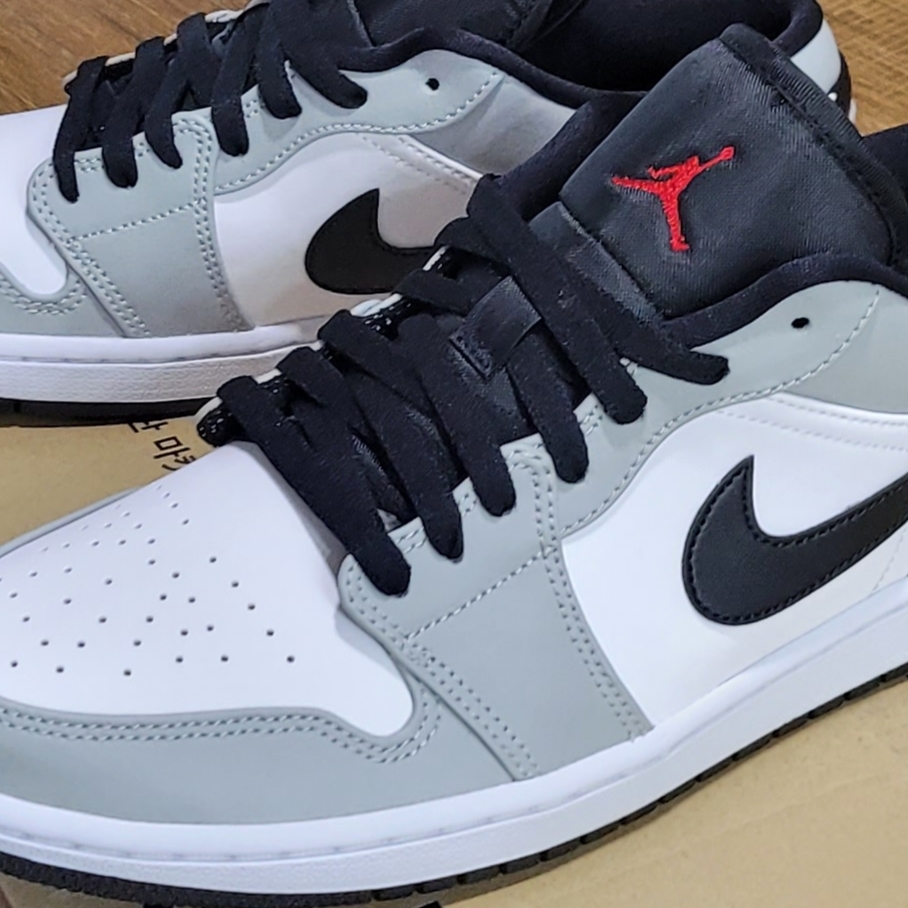 Jordan 1 Low Light Smoke Grey 착용 스타일