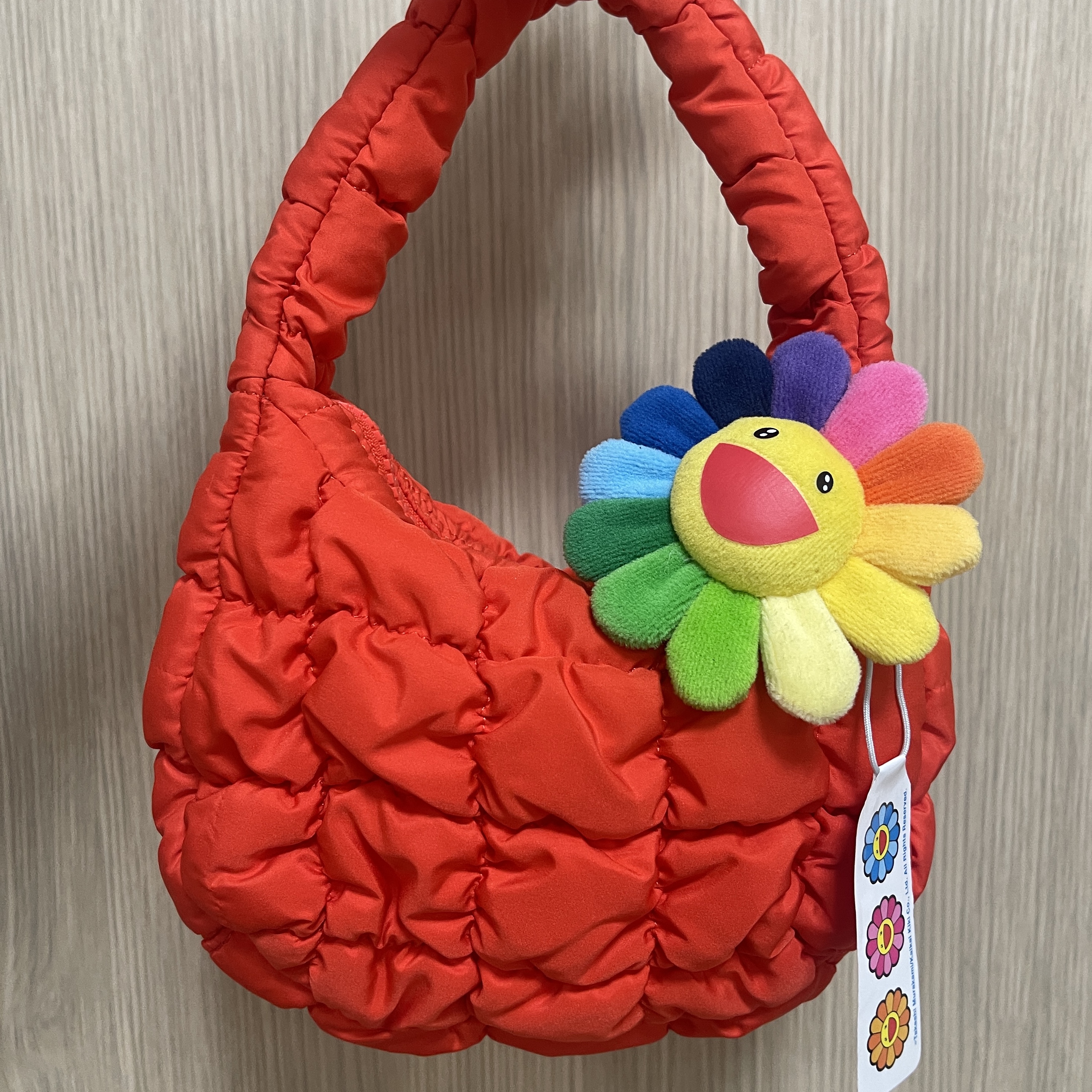 COS Quilted Micro Bag Orange 착용 스타일
