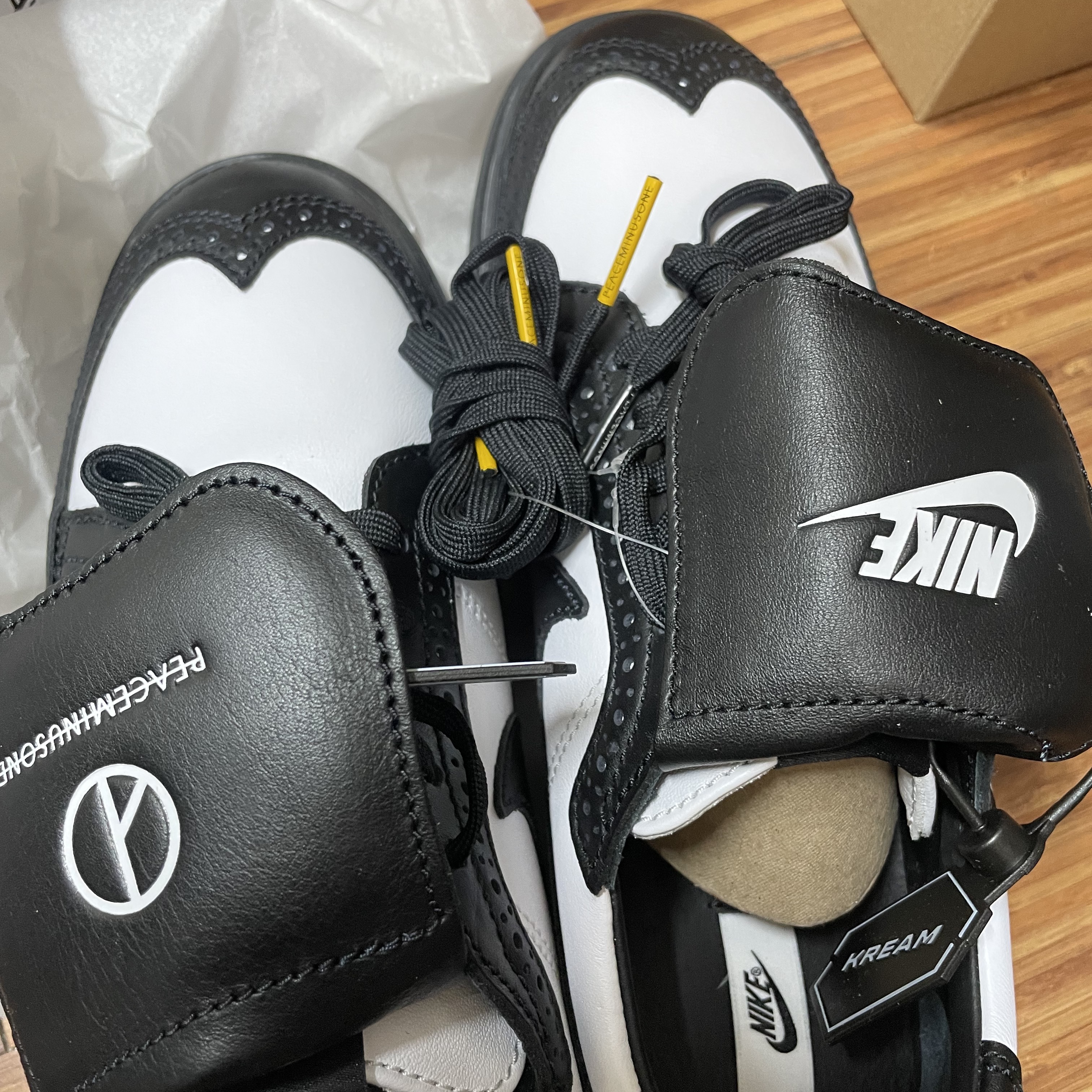 Nike x Peaceminusone Kwondo1 Black and White 착용 스타일