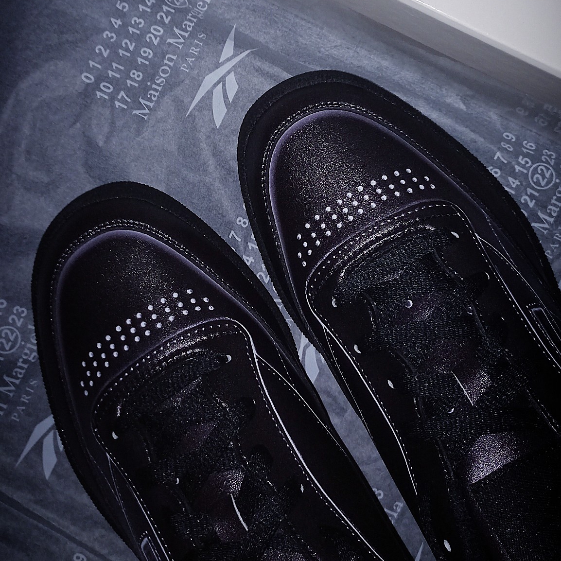 Reebok x Maison Margiela Club C TL Black 착용 스타일