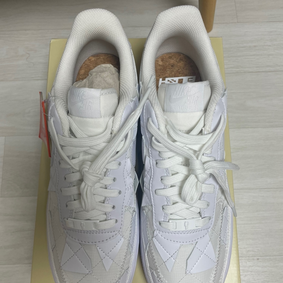 Nike x Billie Eilish Air Force 1 Low SP Triple White 착용 스타일 - 2