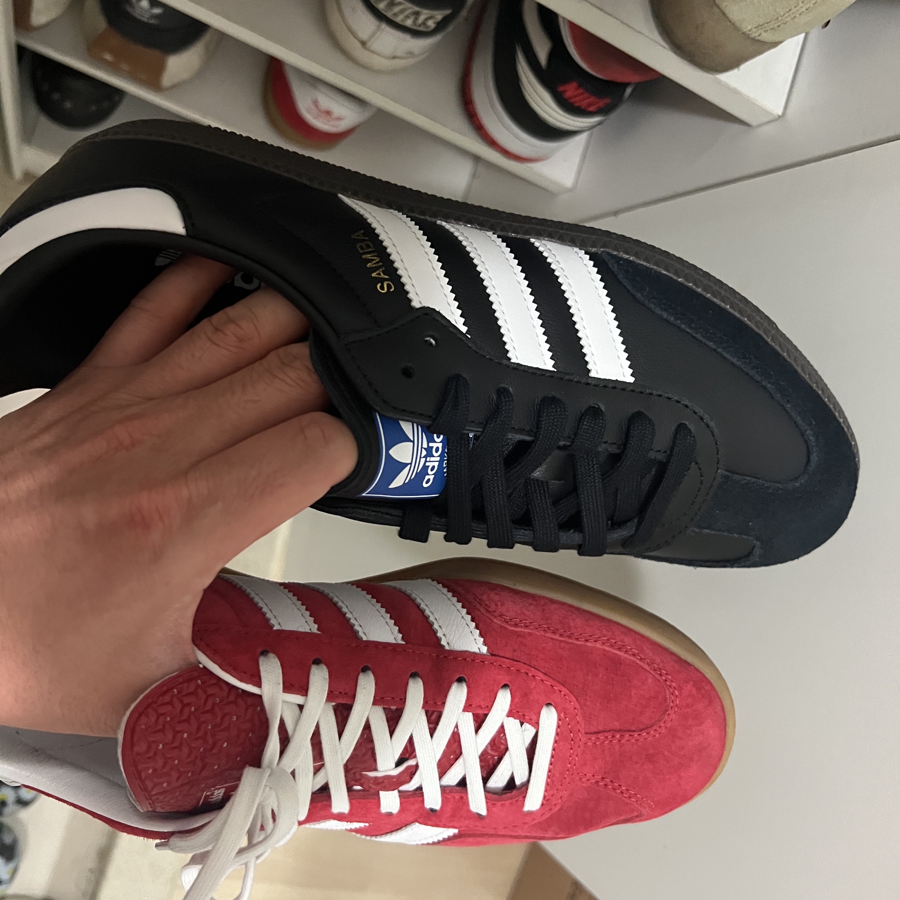 Adidas Samba OG Black White Gum, Adidas Gazelle Indoor Scarlet 착용 스타일