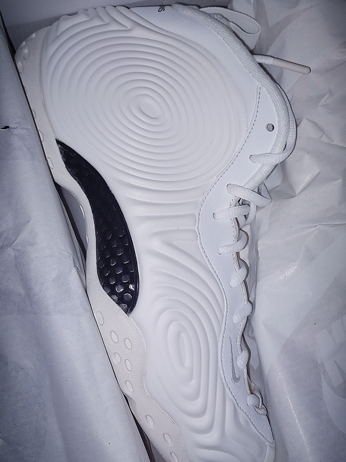 Nike x Comme des Garcons Homme Plus Air Foamposite One White 착용 스타일