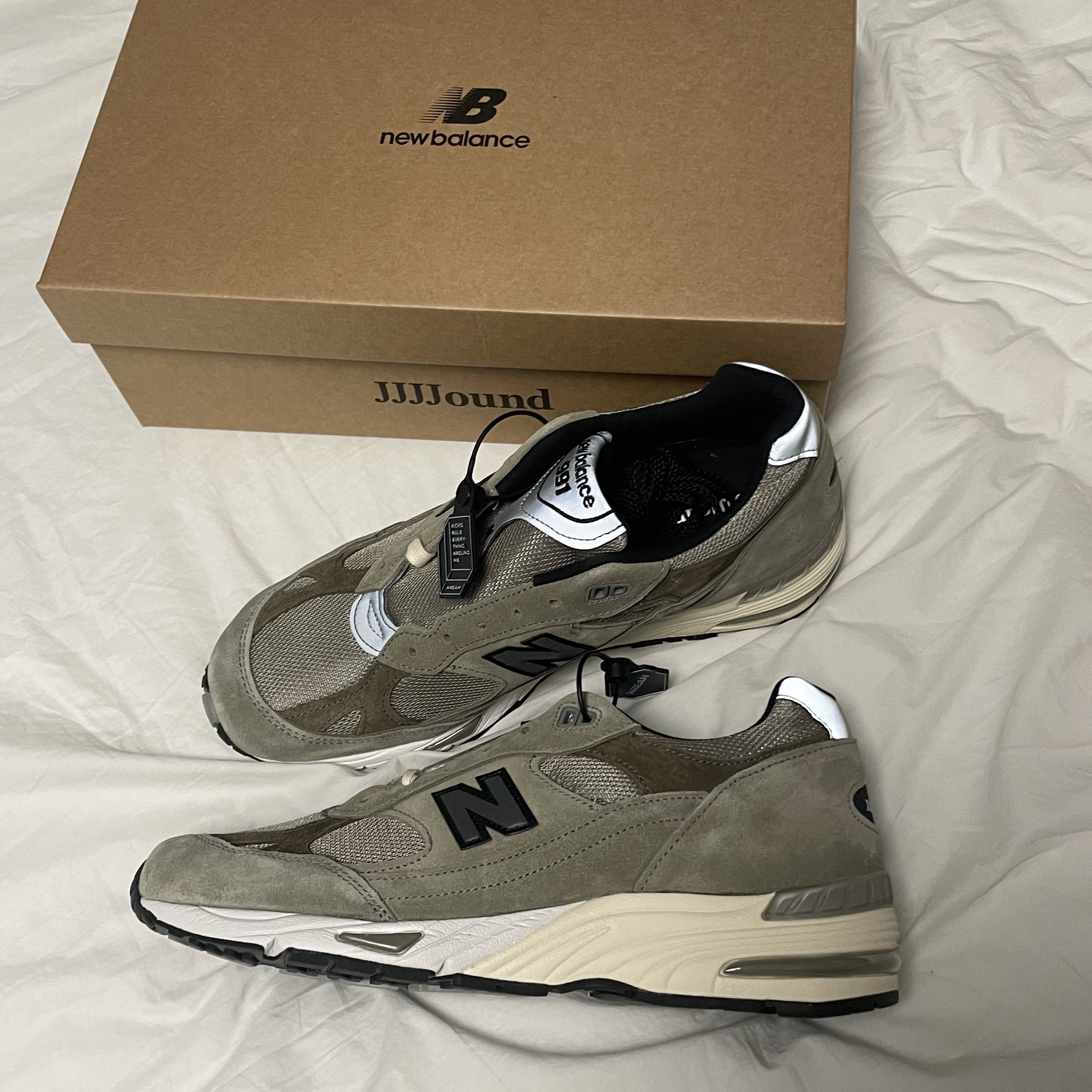New Balance x JJJJound 991 Made in UK Grey 착용 스타일