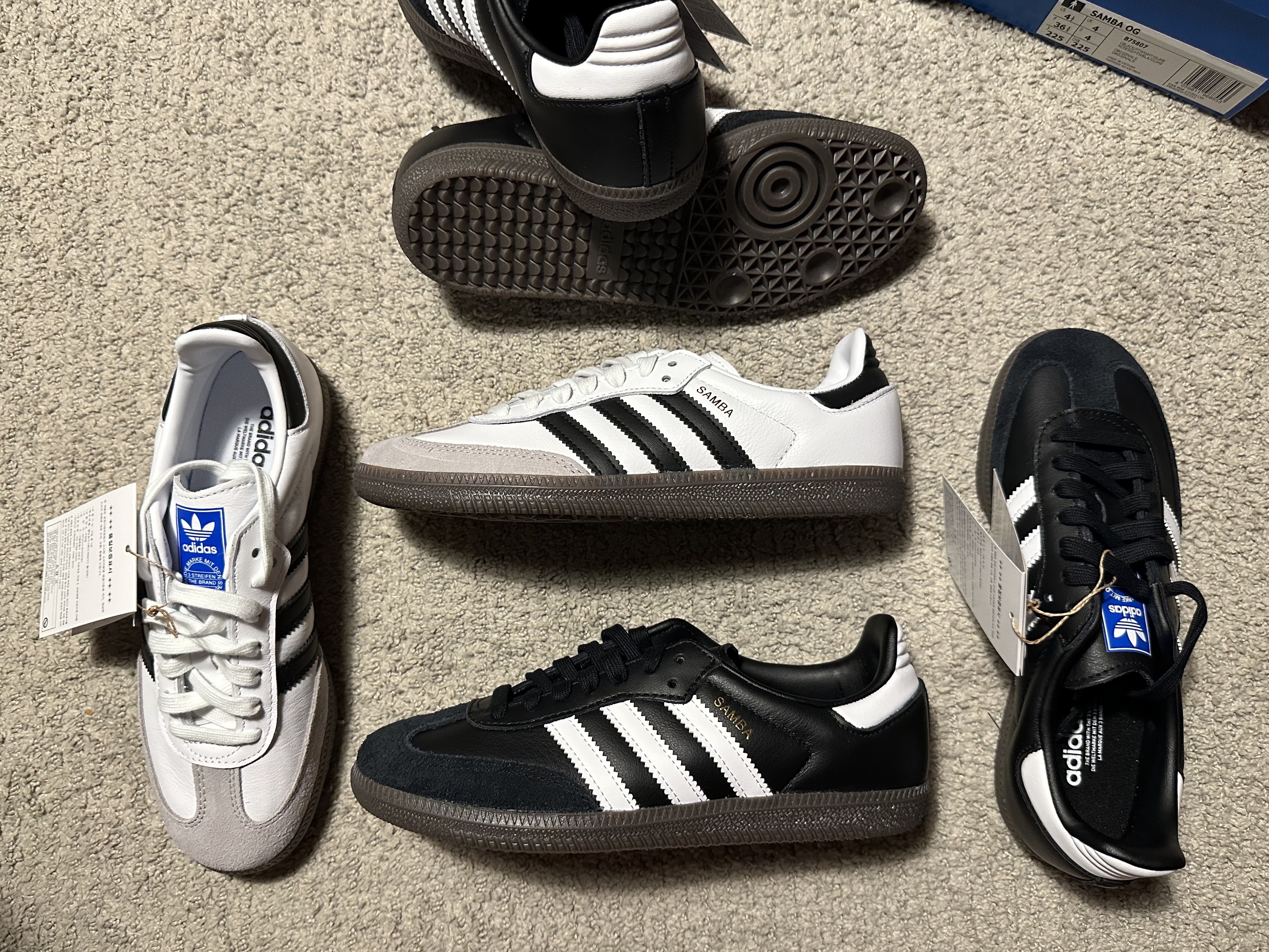 Adidas Samba OG Cloud White, Adidas Samba OG Black White Gum 착용 스타일 - 3