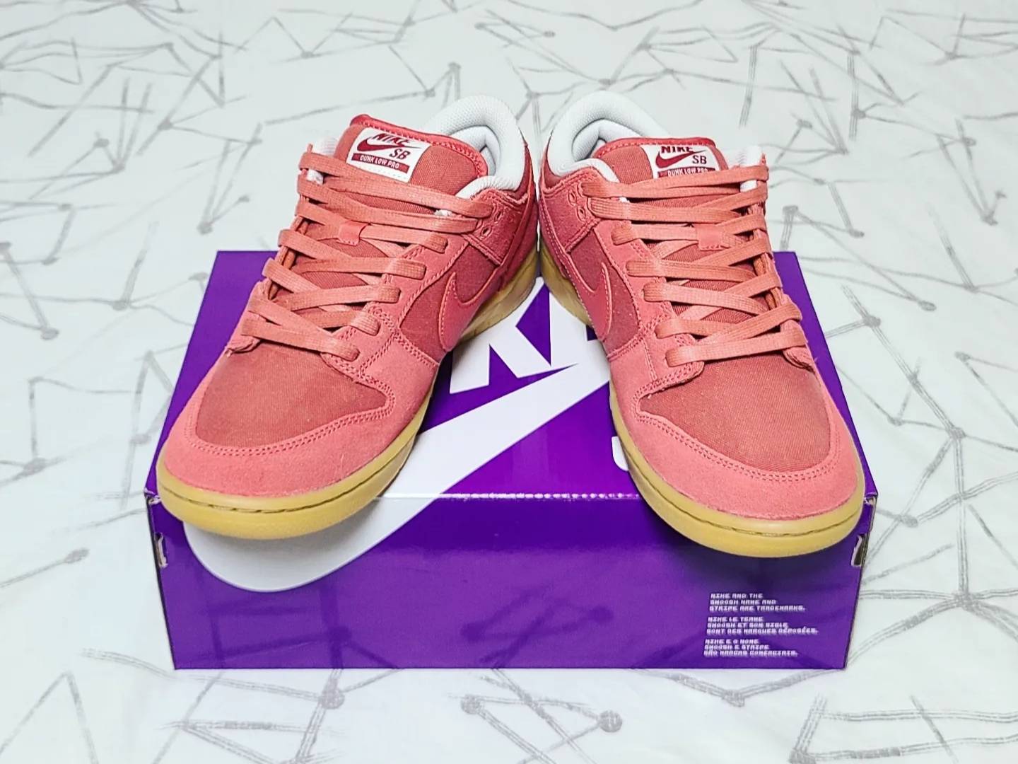 Nike SB Dunk Low Adobe 착용 스타일 - 3
