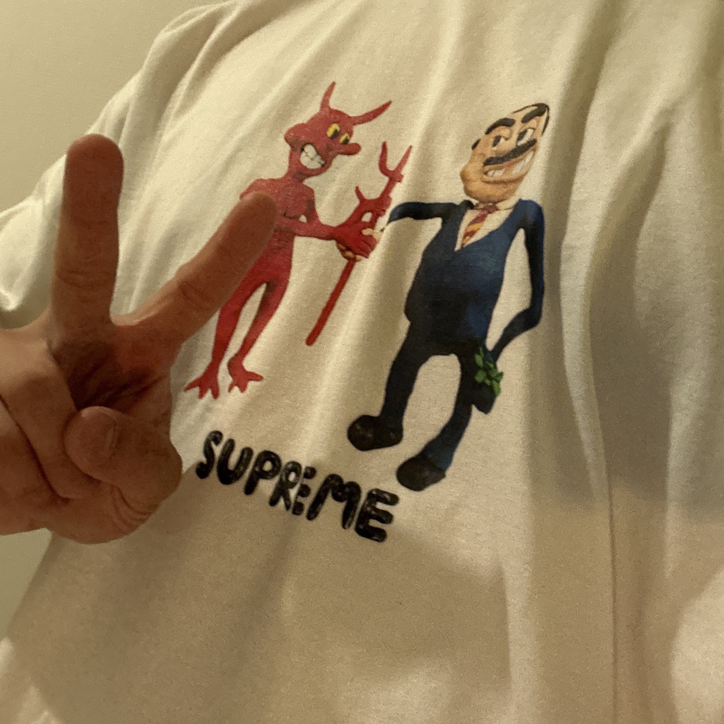 Supreme Business T-Shirt White - 23SS 착용 스타일