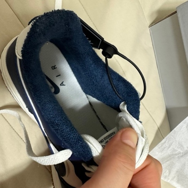 (GS) Nike Air Force 1 LV8 3 Midnight Navy 착용 스타일 - 4