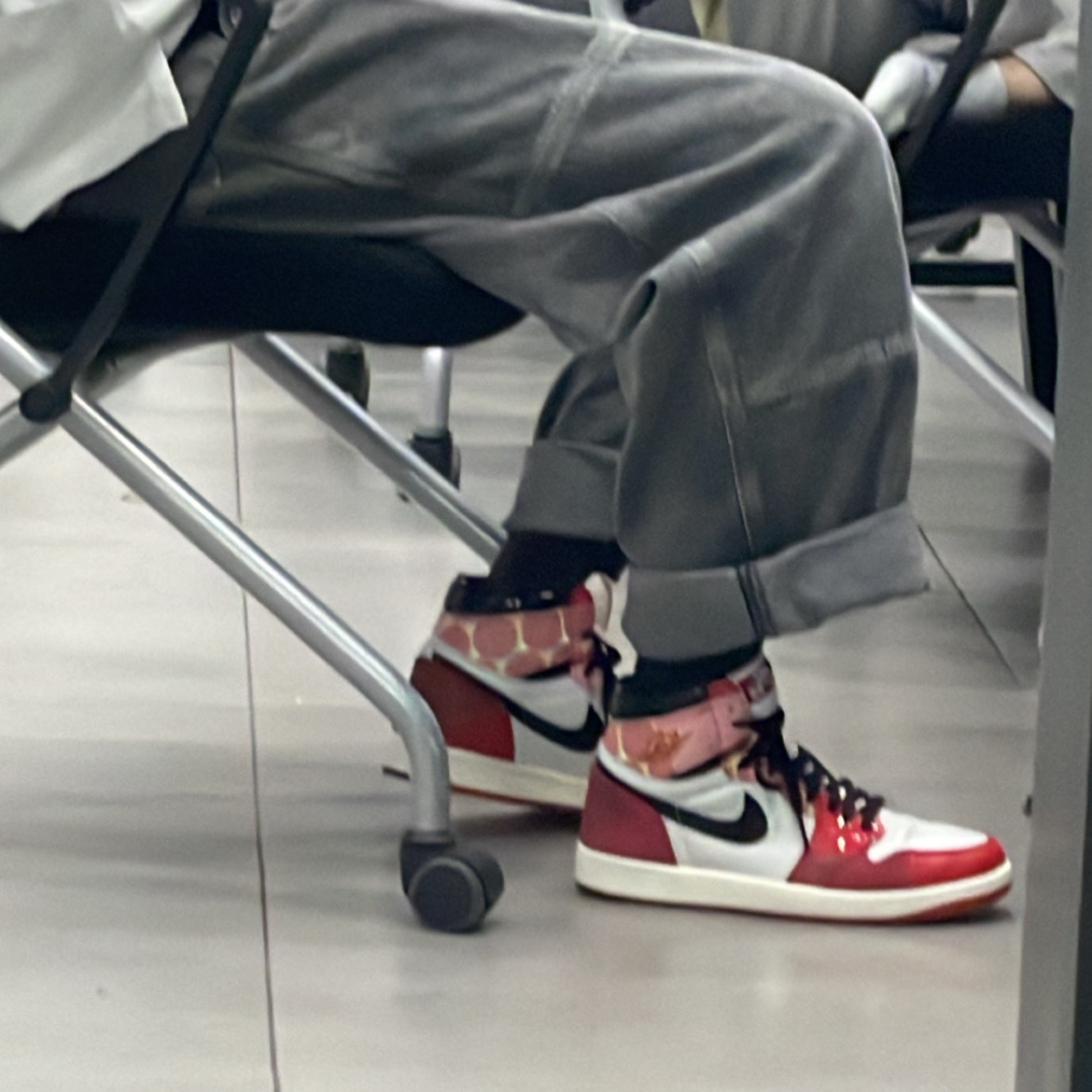 Jordan 1 Retro High Spider-Man Next Chapter 착용 스타일