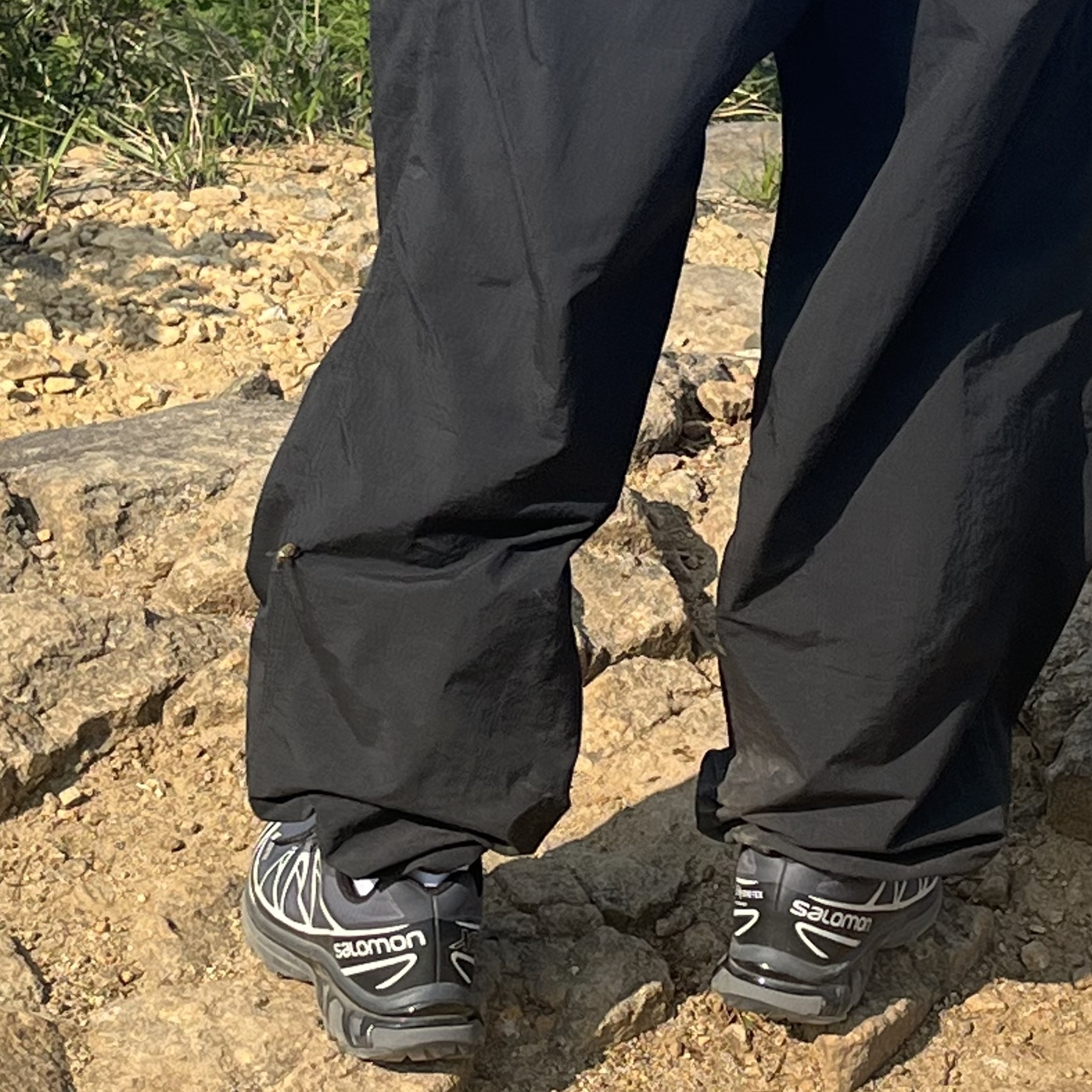 Salomon XT-6 Gore-Tex Black Ebony 착용 스타일