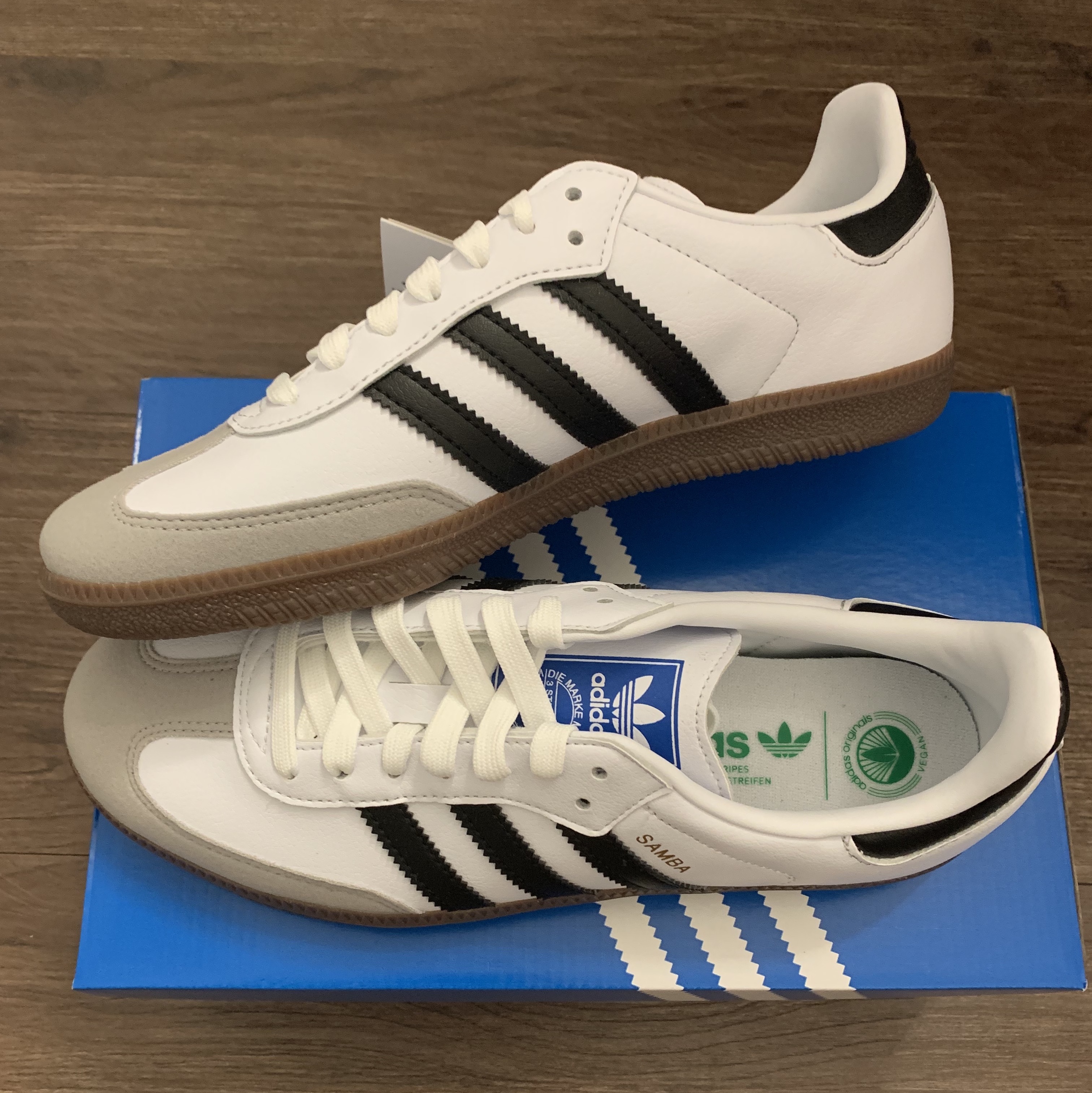 Adidas Samba Vegan White Black 착용 스타일
