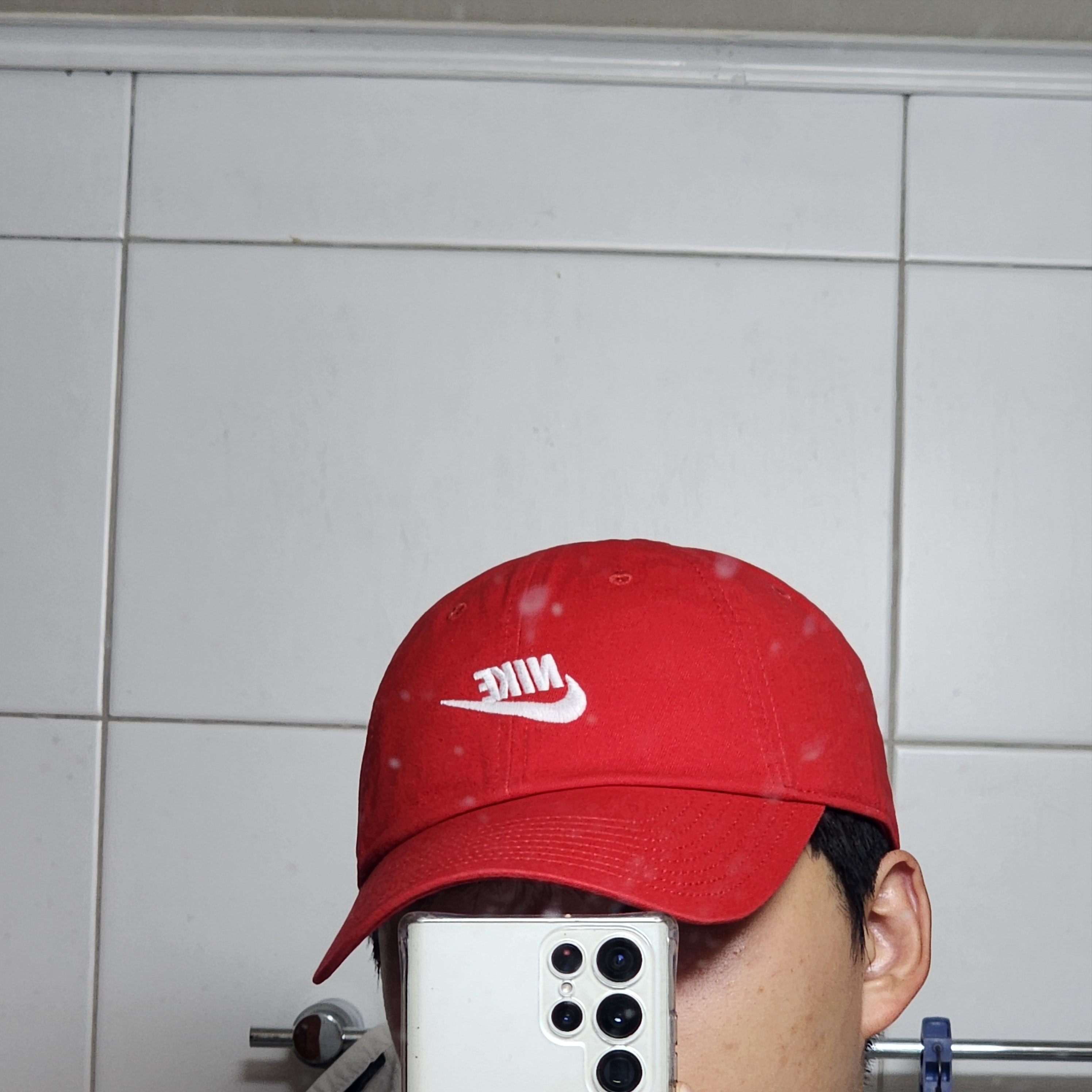 Nike Heritage 86 Futura Washed Cap University Red 착용 스타일