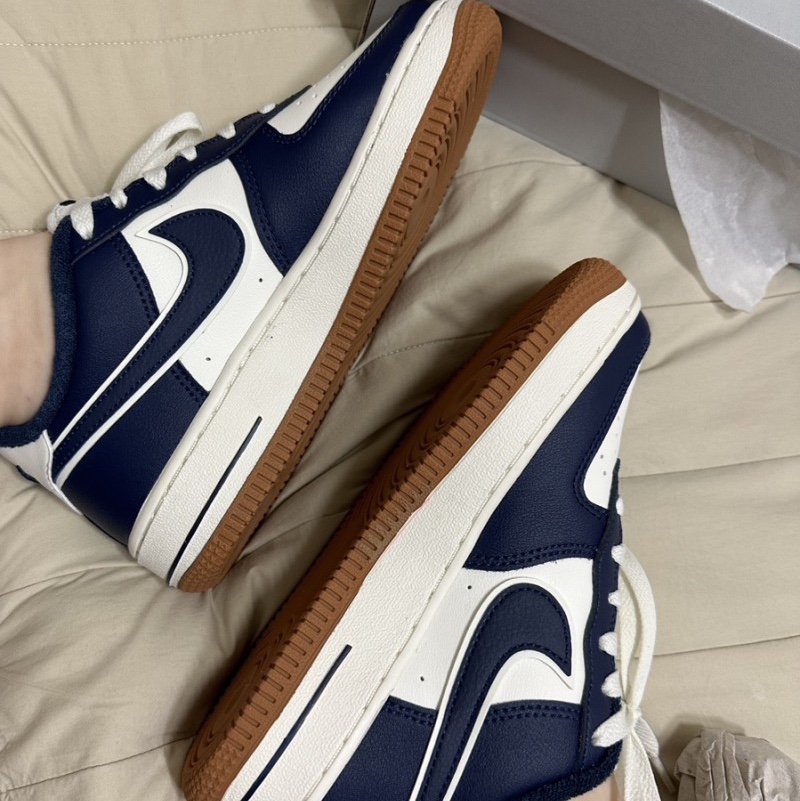(GS) Nike Air Force 1 LV8 3 Midnight Navy 착용 스타일 - 5