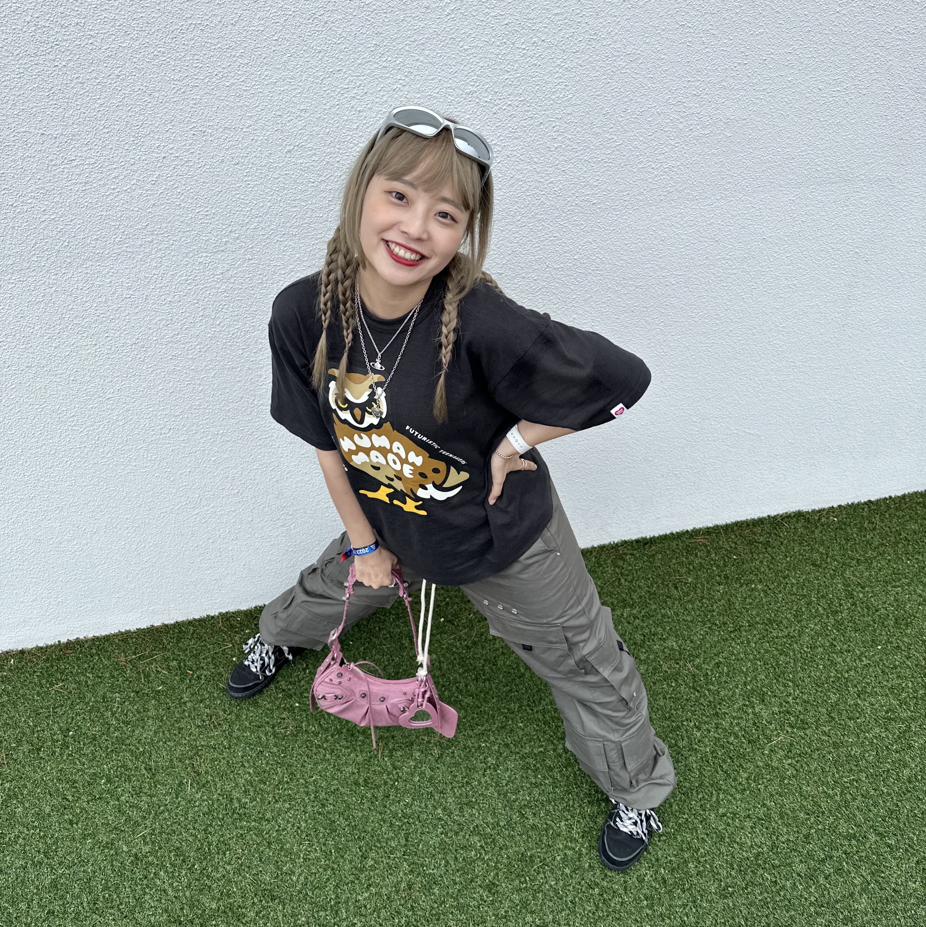 Human Made Graphic T-Shirt #04 Black, Balenciaga Arena Lambskin Le Cagole XS Shoulder Bag Pink 착용 스타일 - 5