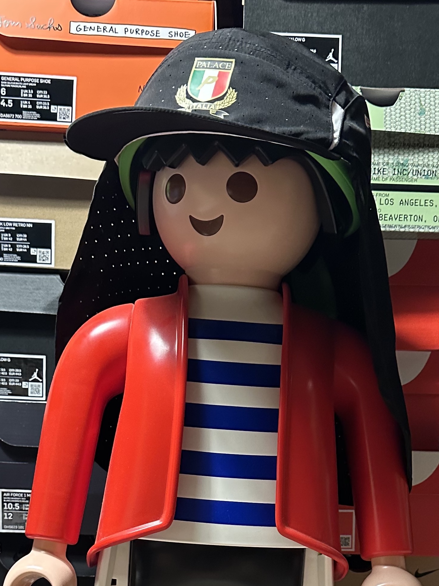 Palace Palloncino Neck Saver Runner Black - 23SS, Playmobil FunPark XXL Rico 착용 스타일 - 1