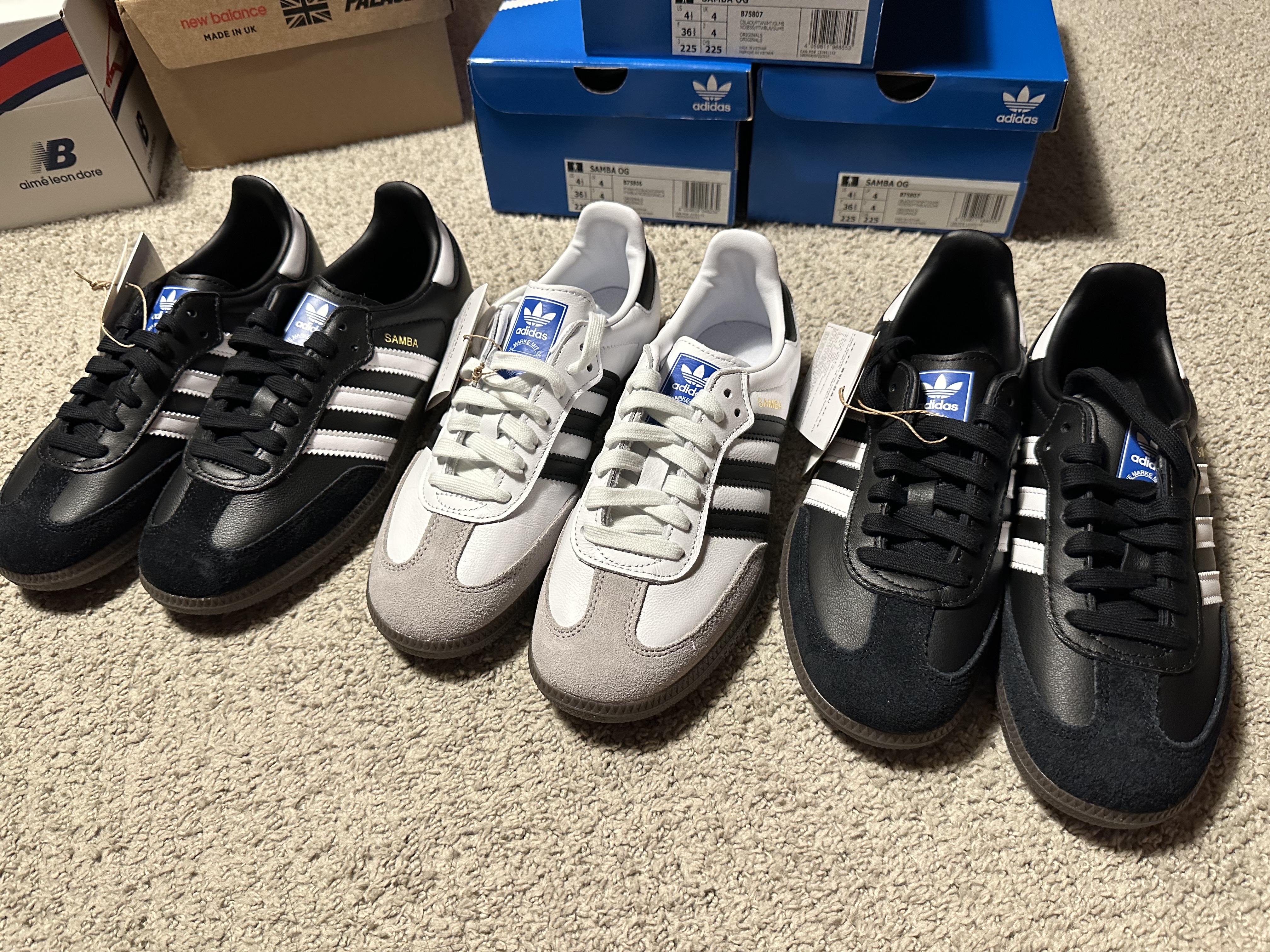 Adidas Samba OG Cloud White, Adidas Samba OG Black White Gum 착용 스타일 - 2