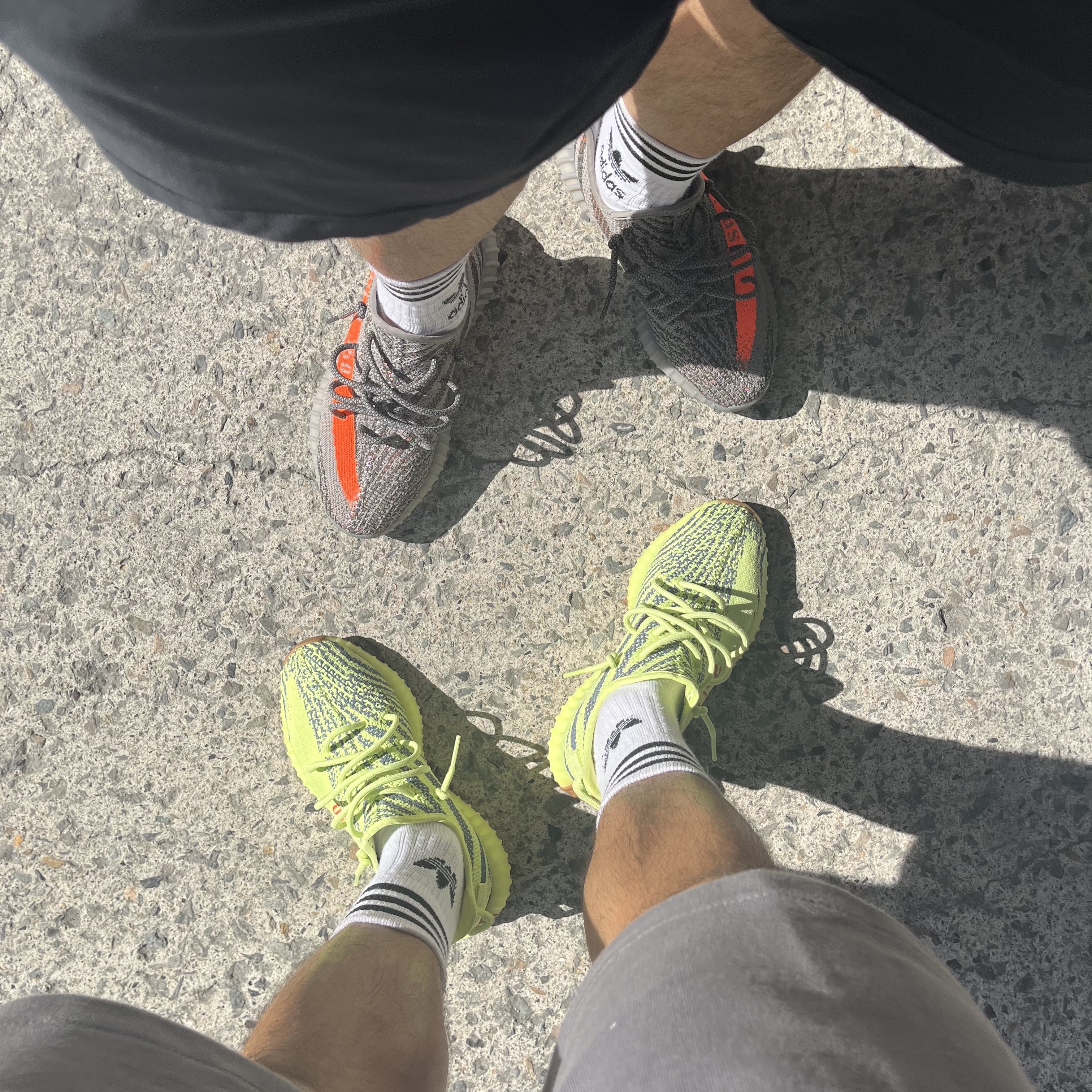 Adidas Yeezy Boost 350 V2 Beluga - Reflective, Adidas Yeezy Boost 350 V2 Semi Frozen Yellow 착용 스타일