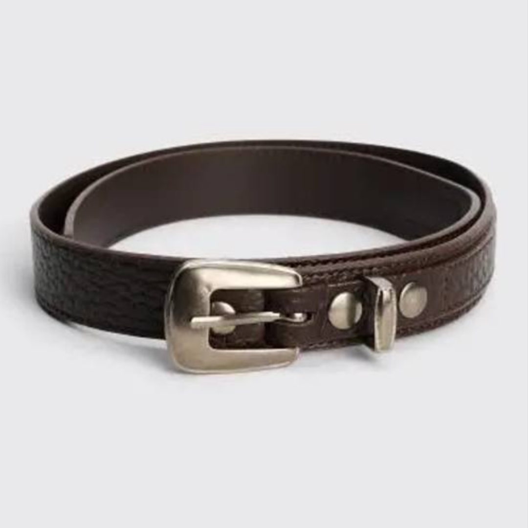 Lemaire Minimal Western Belt Grained Leather Dark Brown 착용 스타일 - 1