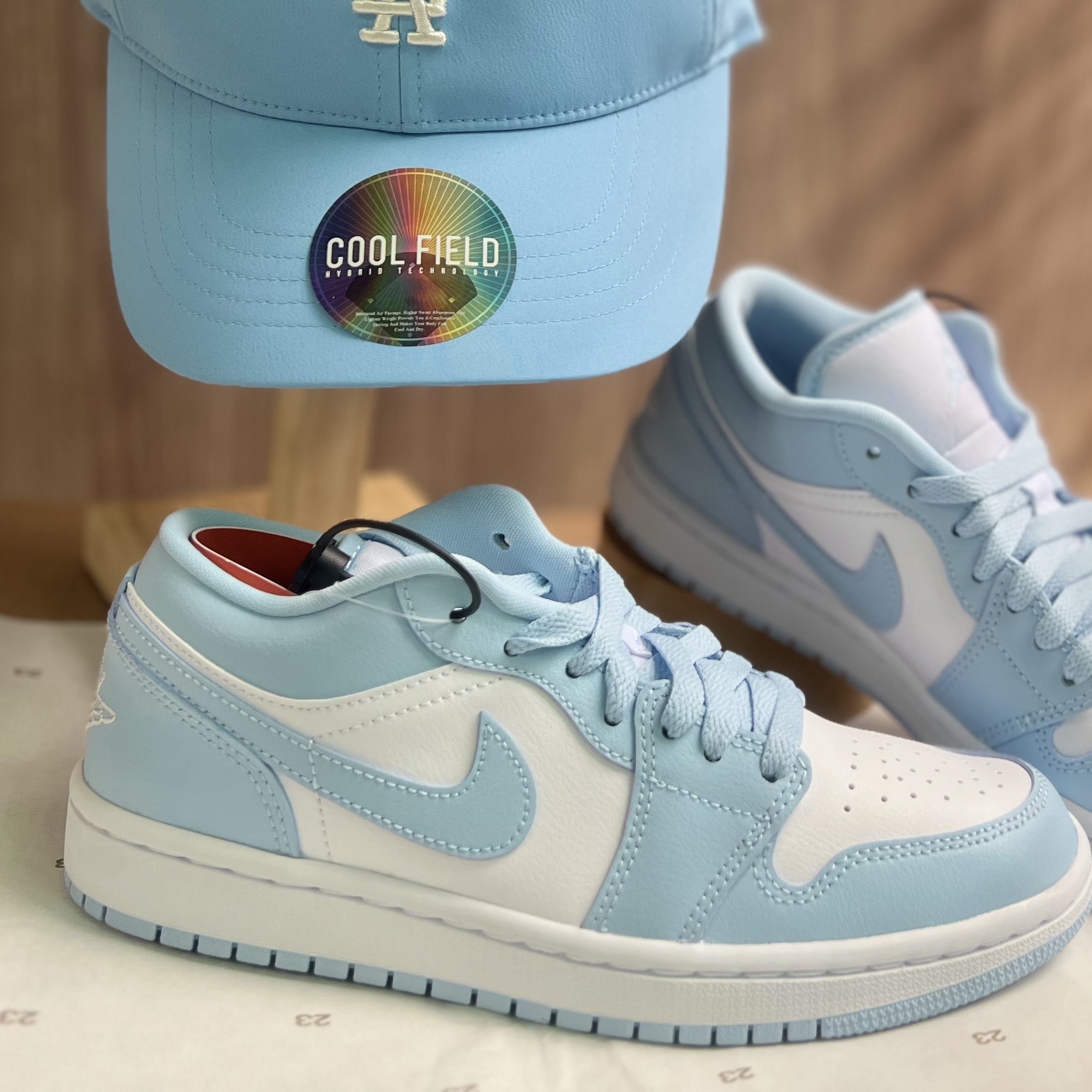 (W) Jordan 1 Low White Ice Blue 착용 스타일 - 2