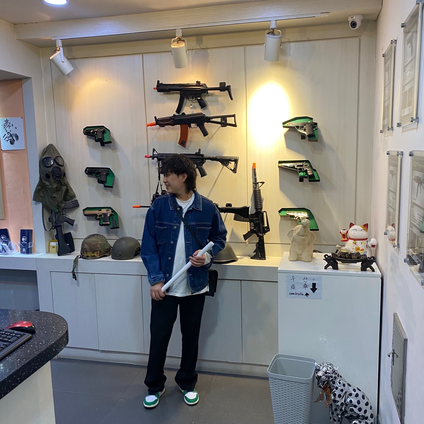 (W) Jordan 1 Retro High OG Lucky Green, (W) Jordan 1 Elevate Low SE Lucky Green 착용 스타일 - 3