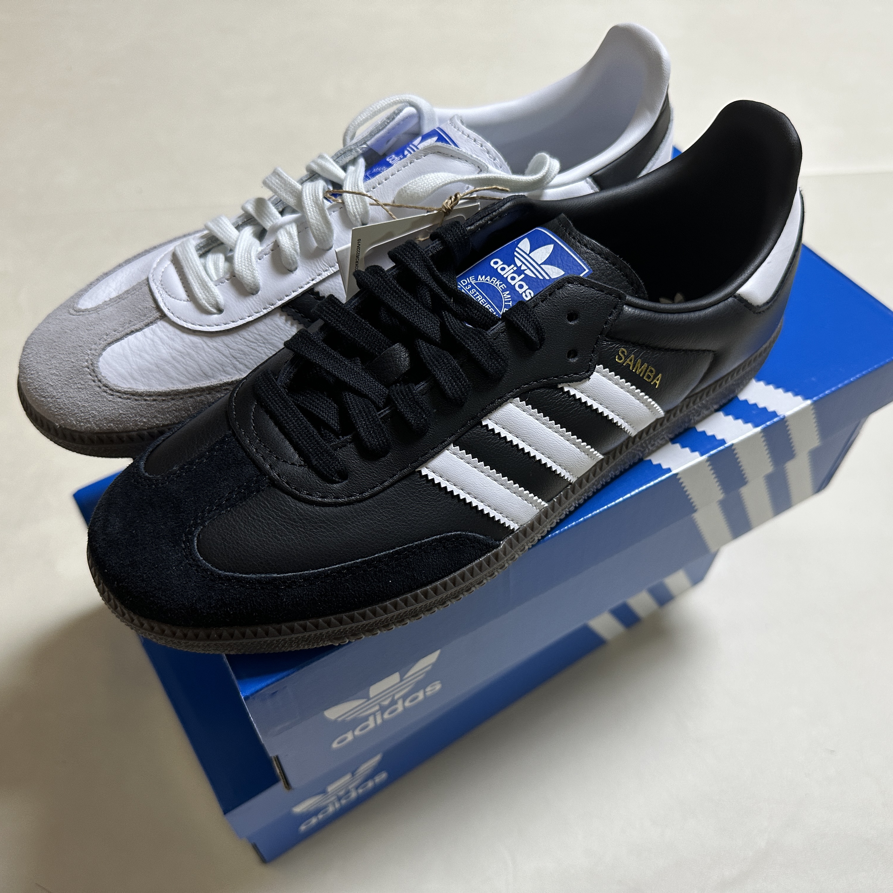 Adidas Samba OG Black White Gum, Adidas Samba OG Cloud White 착용 스타일