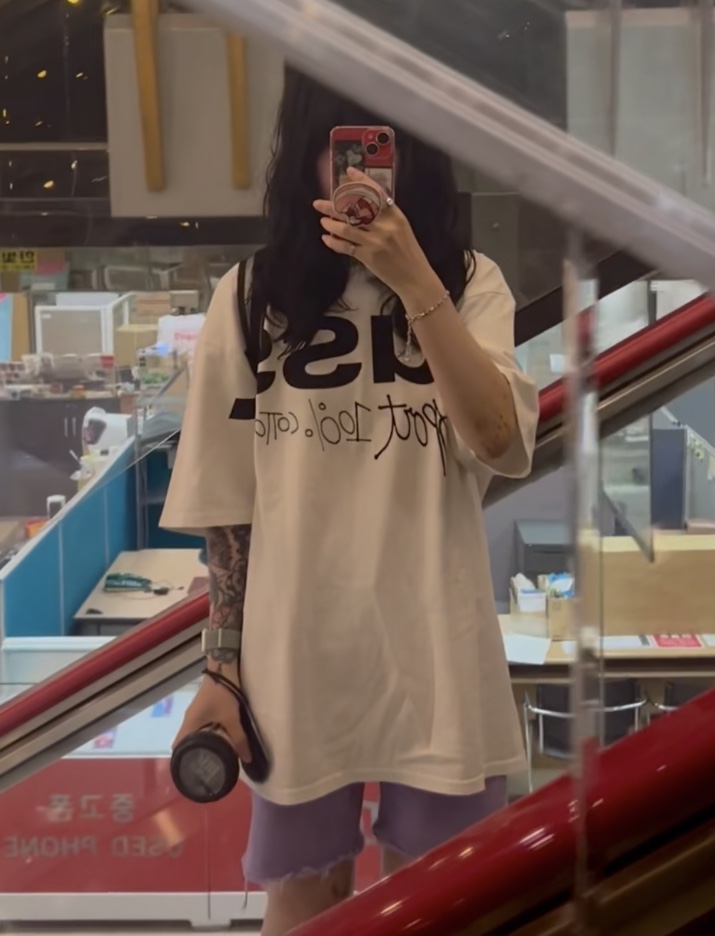 Stussy 100% Pigment Dyed T-Shirt Natural 착용 스타일 - 2