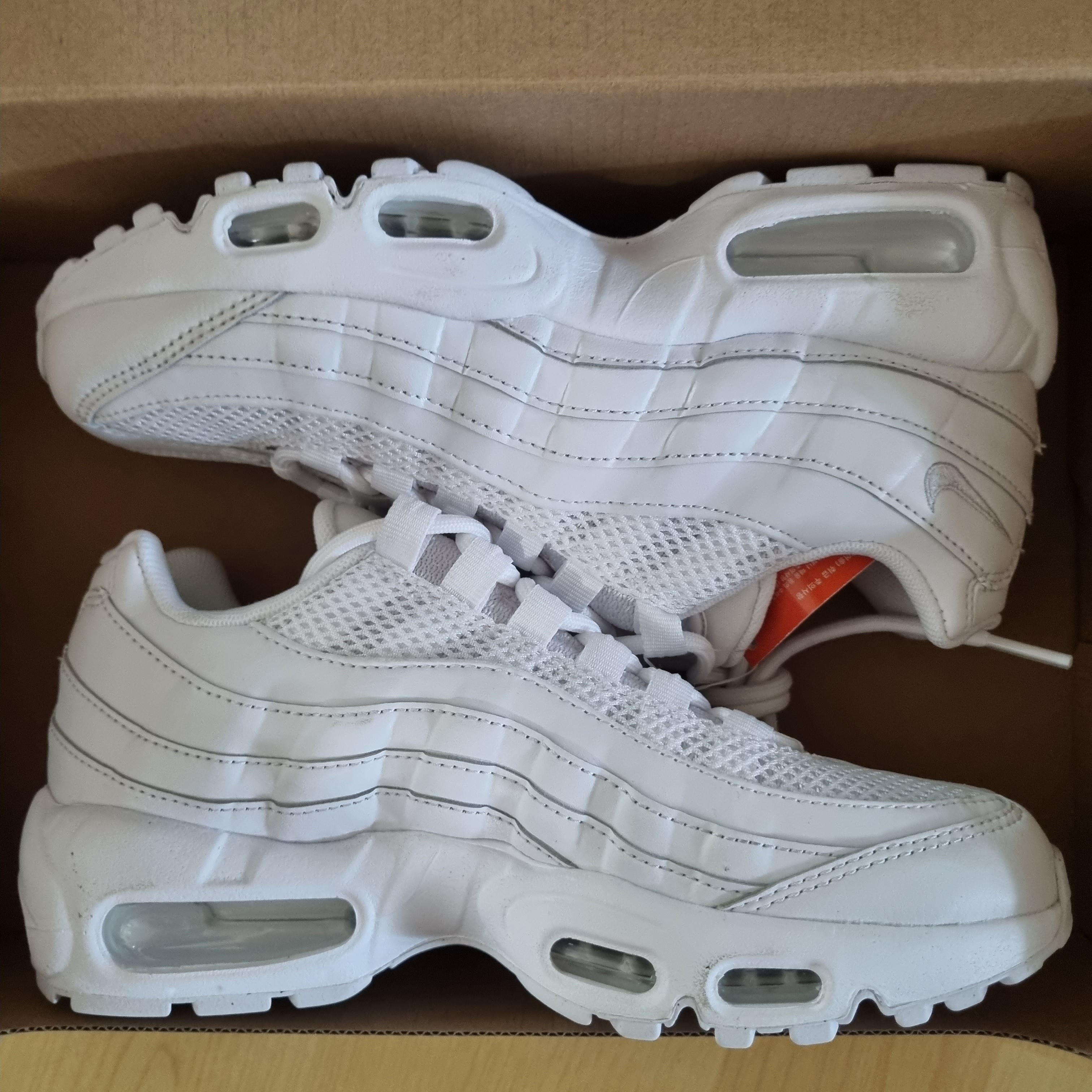 (W) Nike Air Max 95 Next Nature White 착용 스타일