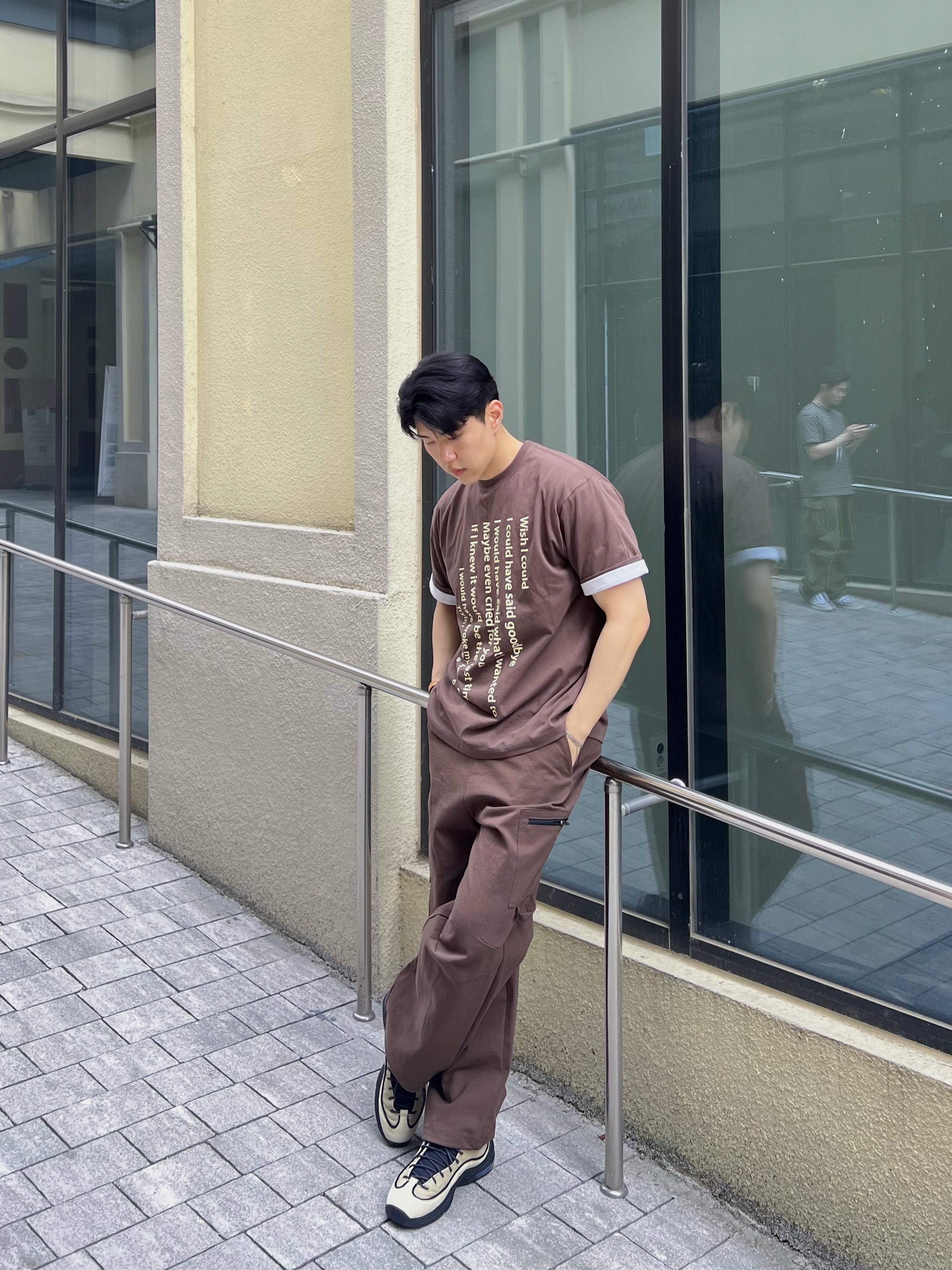 Nike x Stussy Air Penny II Rattan and Limestone 착용 스타일 - 2