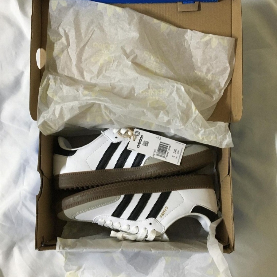Adidas Samba Vegan White Black 착용 스타일