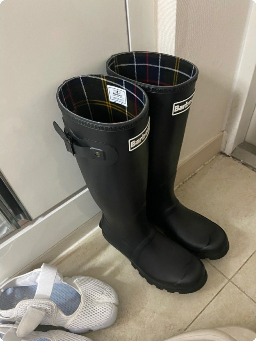 (W) Barbour Abbey Wellington Boots Black 착용 스타일