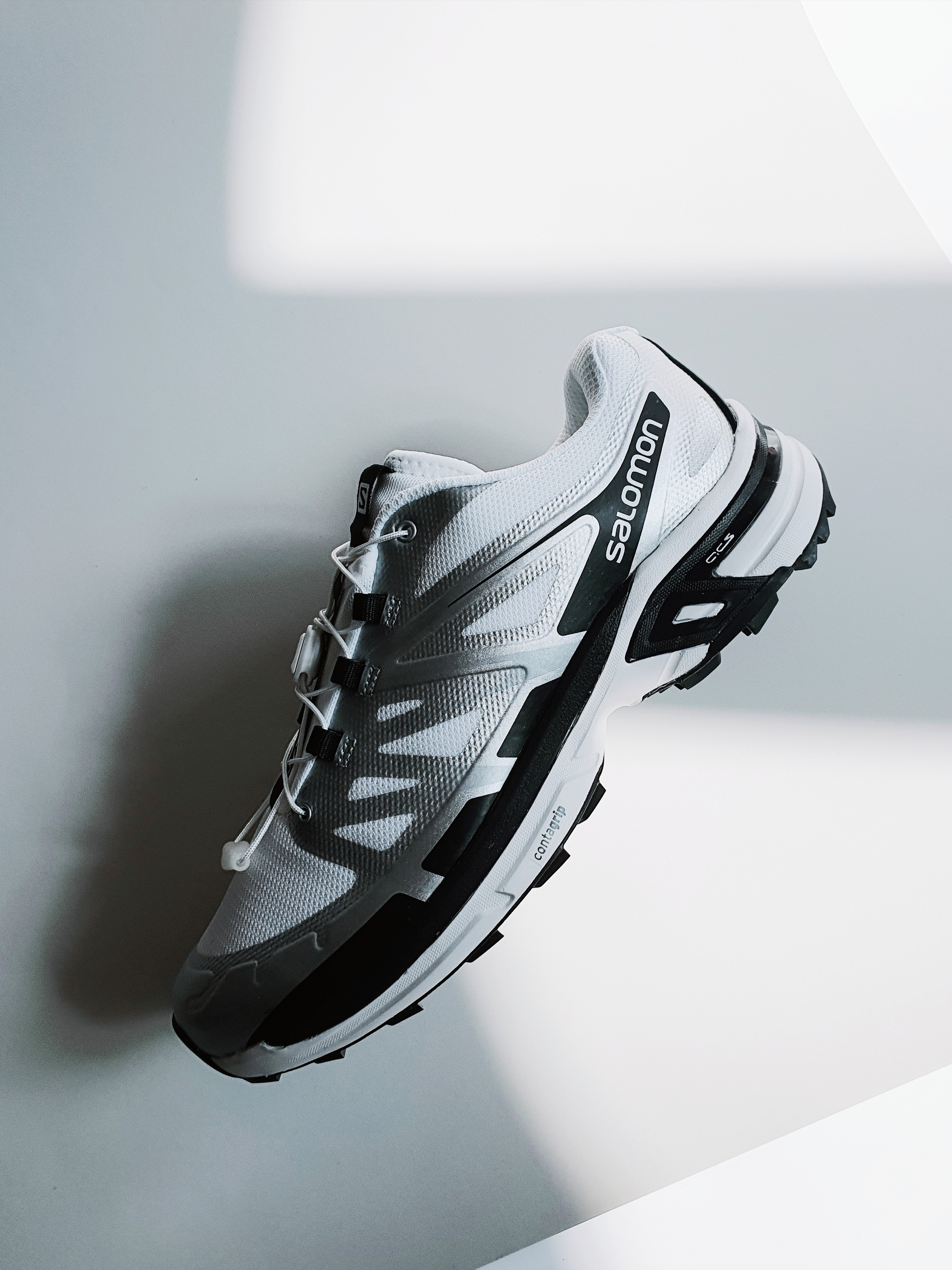 Salomon XT-Wings 2 White Silver Metallic 착용 스타일