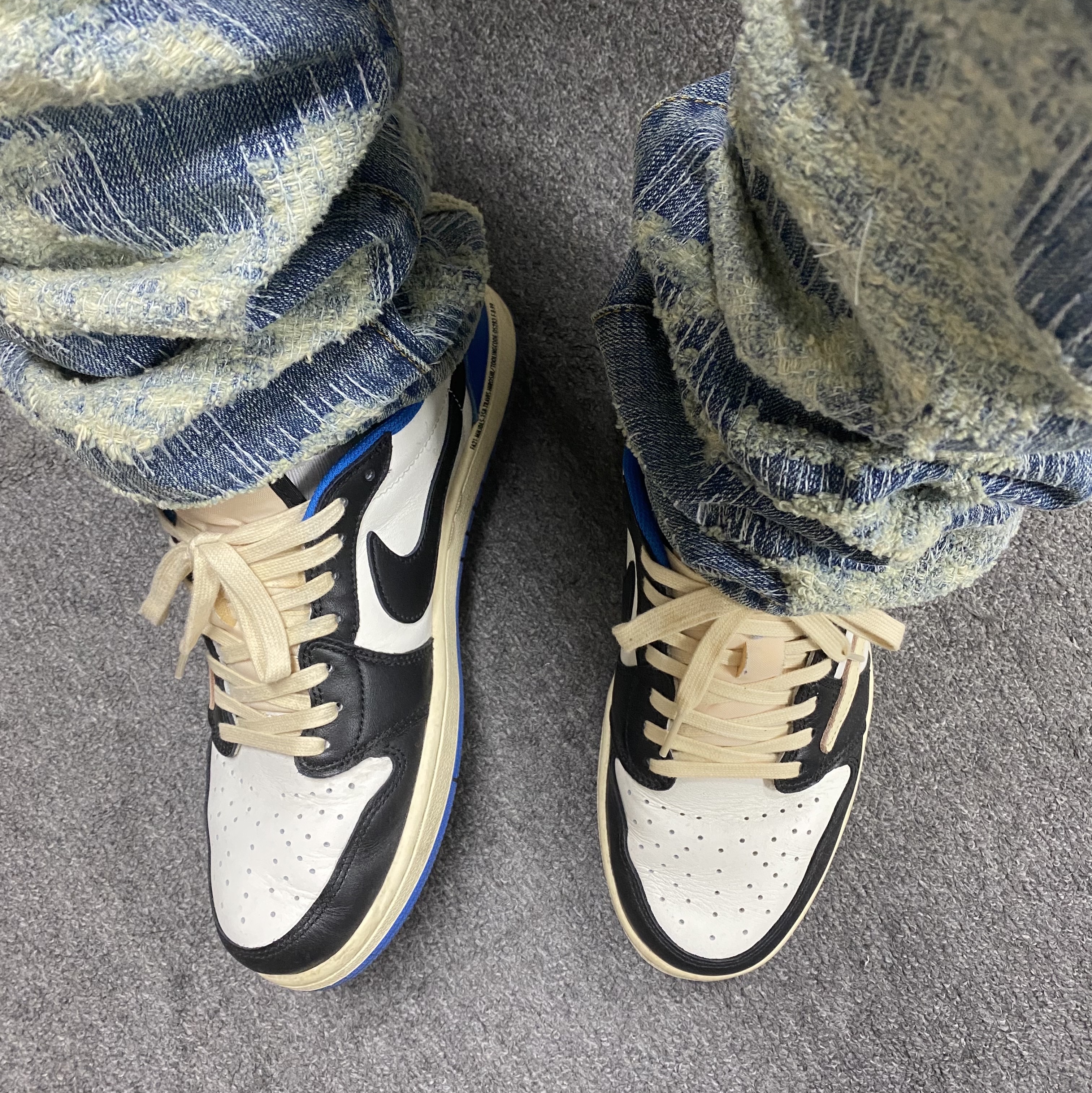 Undermycar x Konic Section Vol.2 Hard Destroyed Washed Jeans - 23SS, Jordan 1 x Travis Scott x Fragment Retro Low OG SP Military Blue 착용 스타일