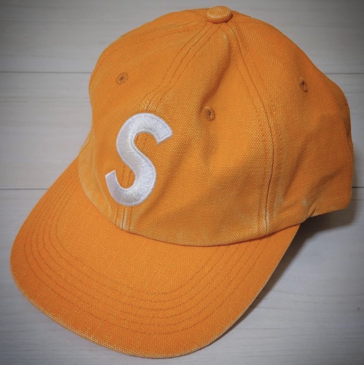 Supreme Pigment Canvas S Logo 6-Panel Orange - 23SS 착용 스타일