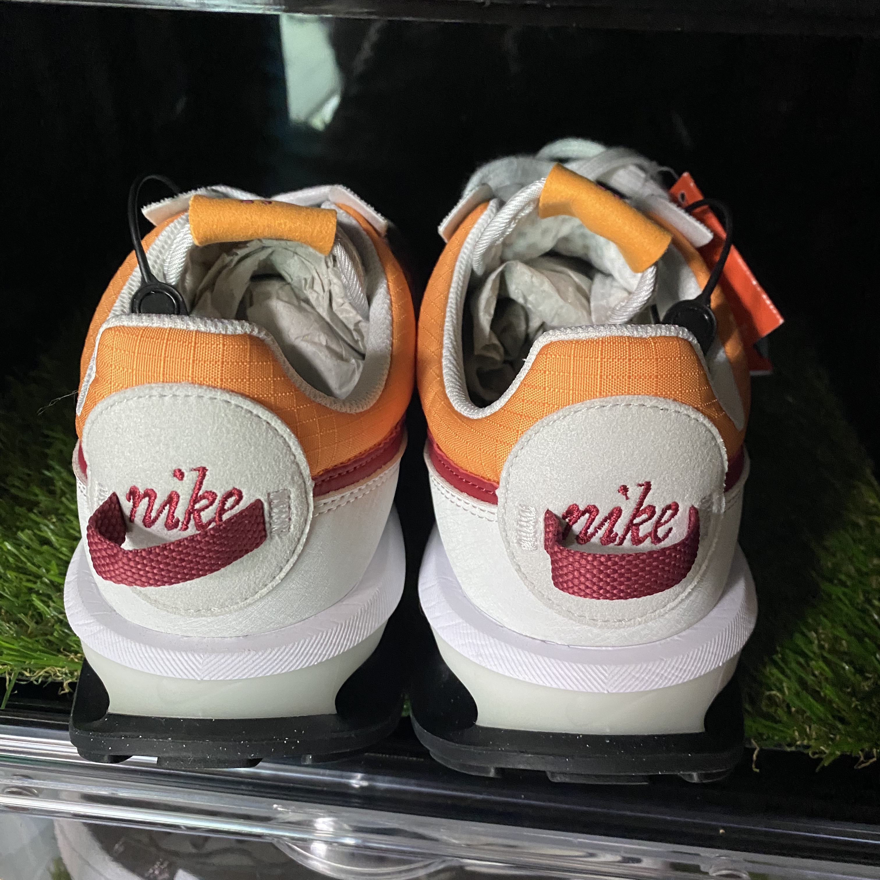 Nike Air Max Pre-Day Kumquat 착용 스타일 - 2