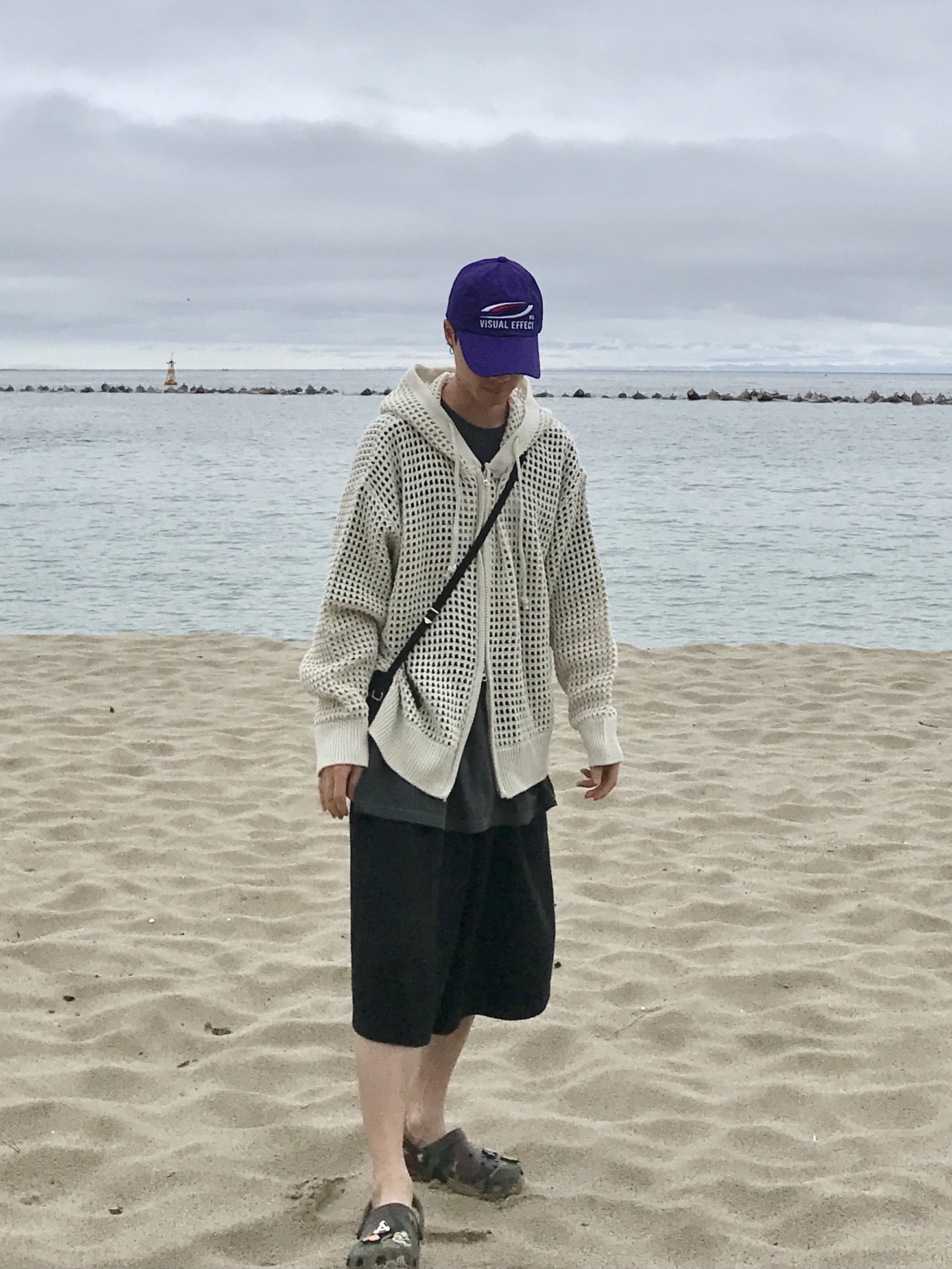 Crocs x Palace Classic Clog Woodland Camo 착용 스타일