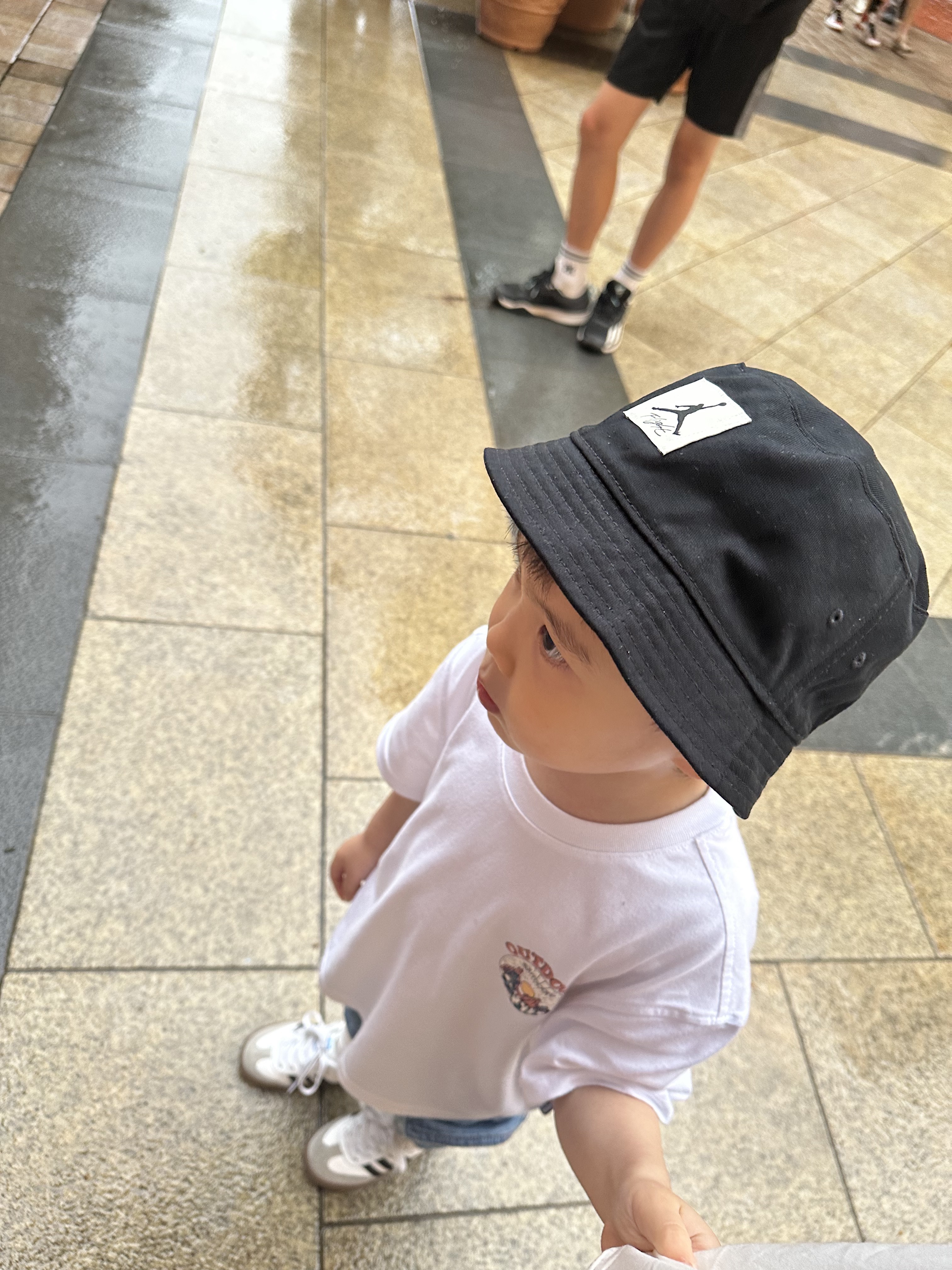 Jordan Jumpman Washed Bucket Hat Black, Adidas Samba OG Cloud White 착용 스타일