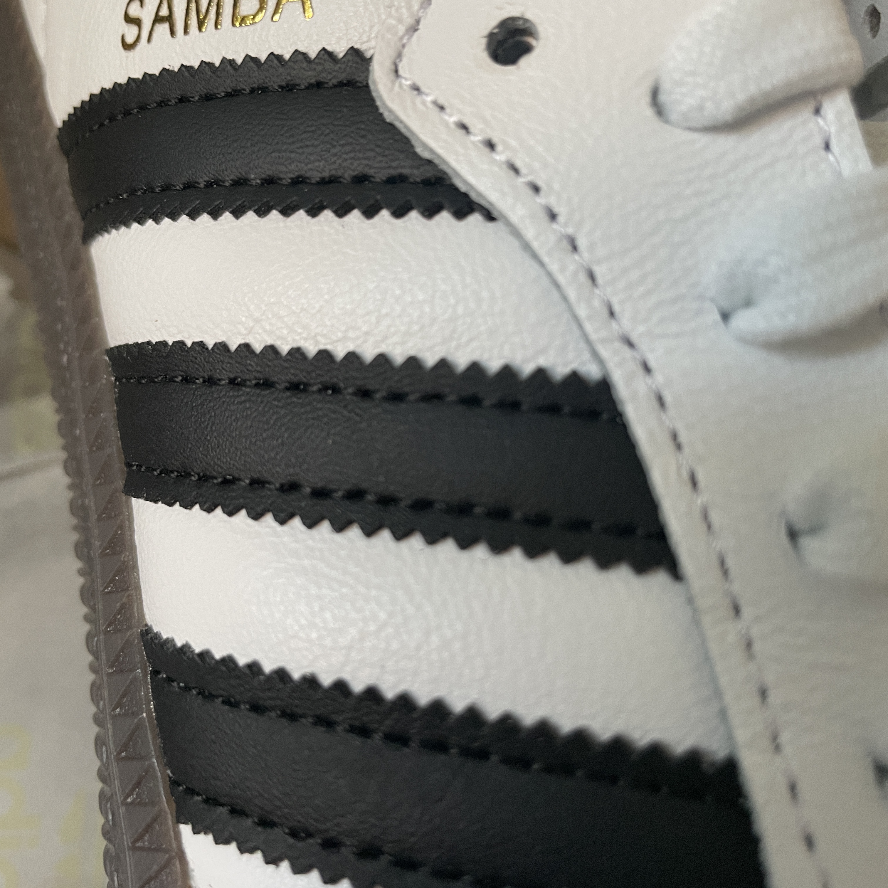 Adidas Samba Vegan White Black 착용 스타일