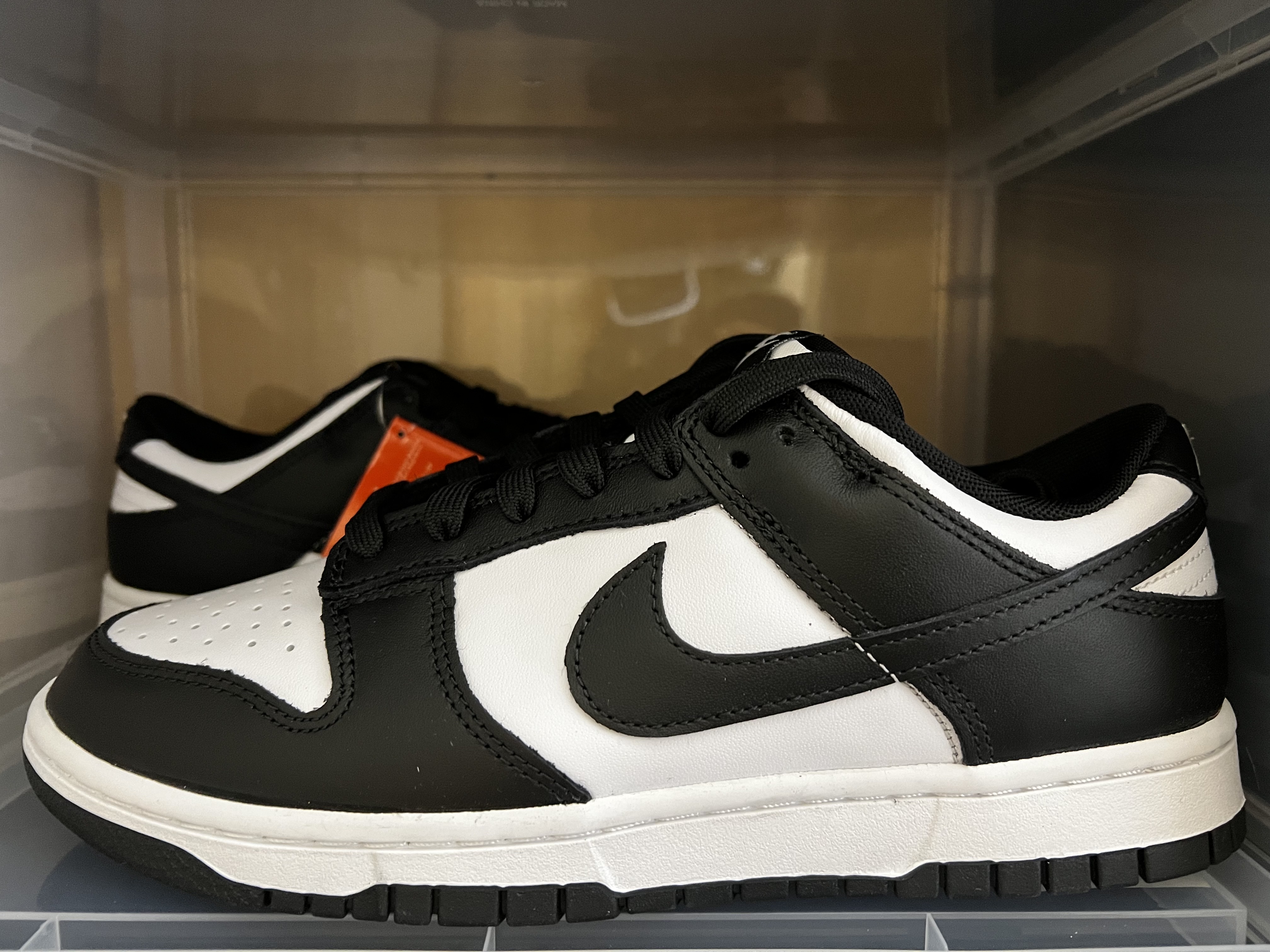 Nike Dunk Low Retro Black 착용 스타일