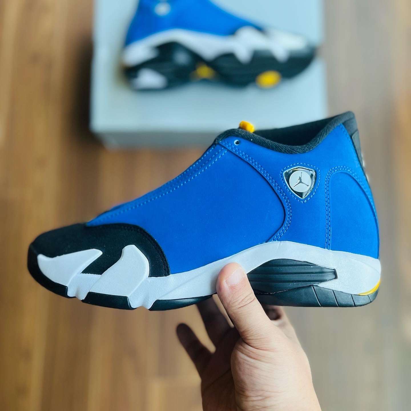 Jordan 14 Retro Laney 착용 스타일 - 2