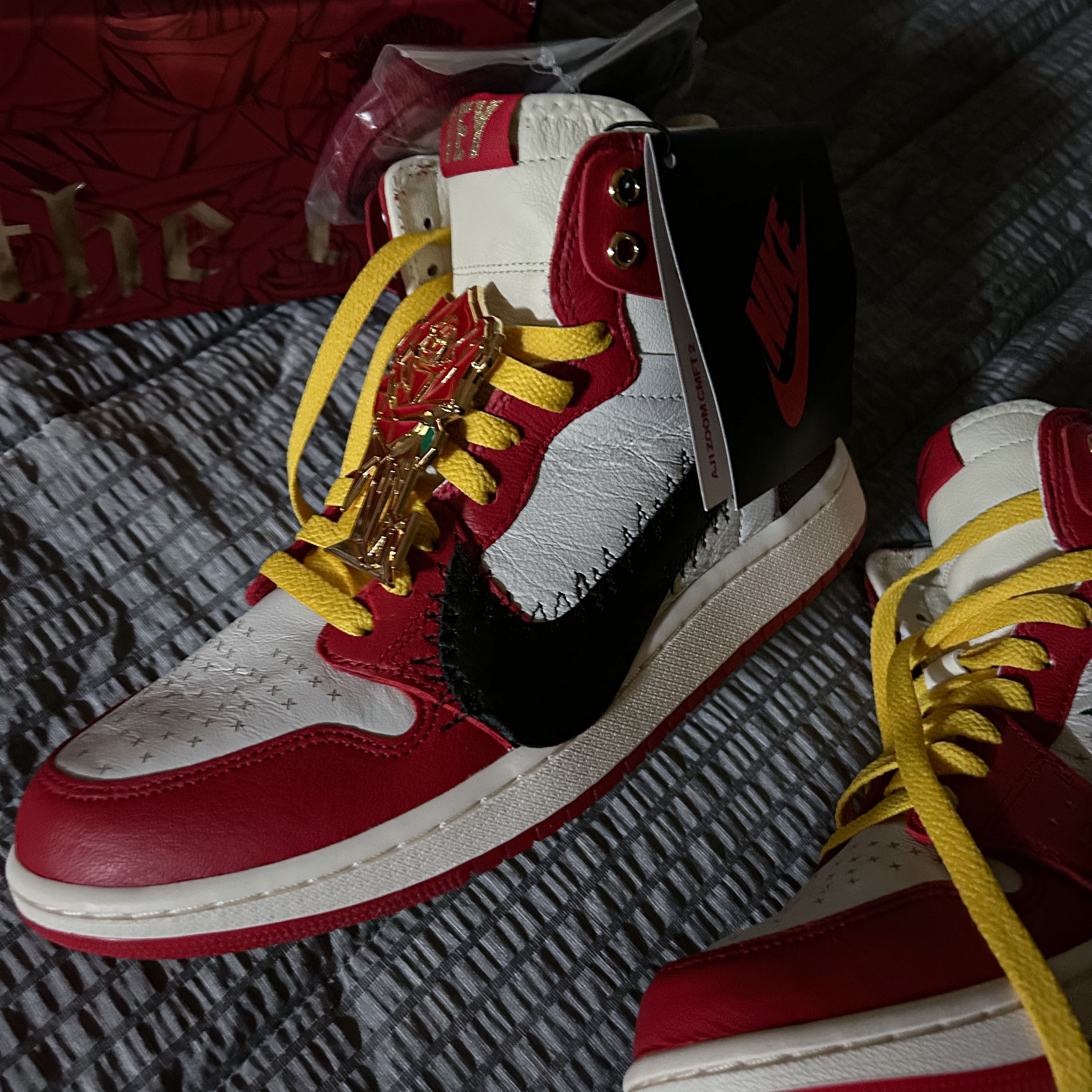 (W) Jordan 1 x Teyana Taylor Zoom CMFT 2 Gym Red 착용 스타일 - 3