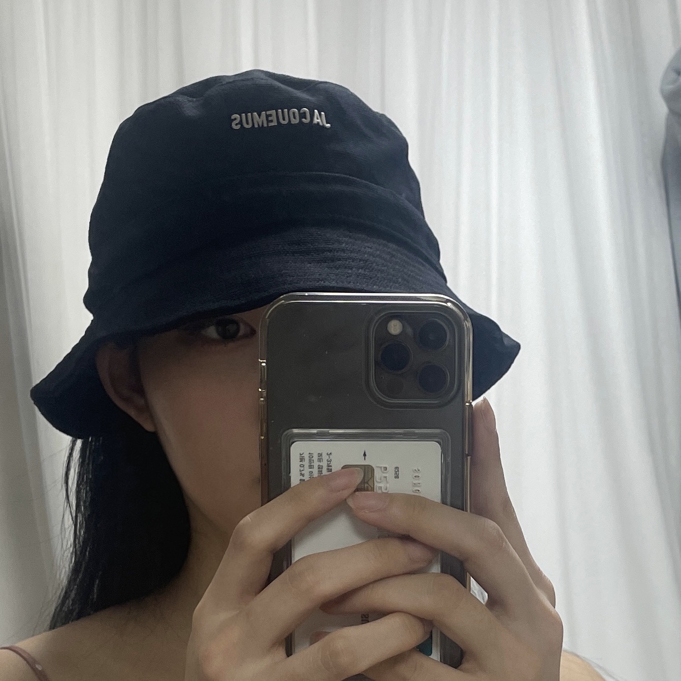 Jacquemus Le Bob Gadjo Bow Bucket Hat Black 착용 스타일